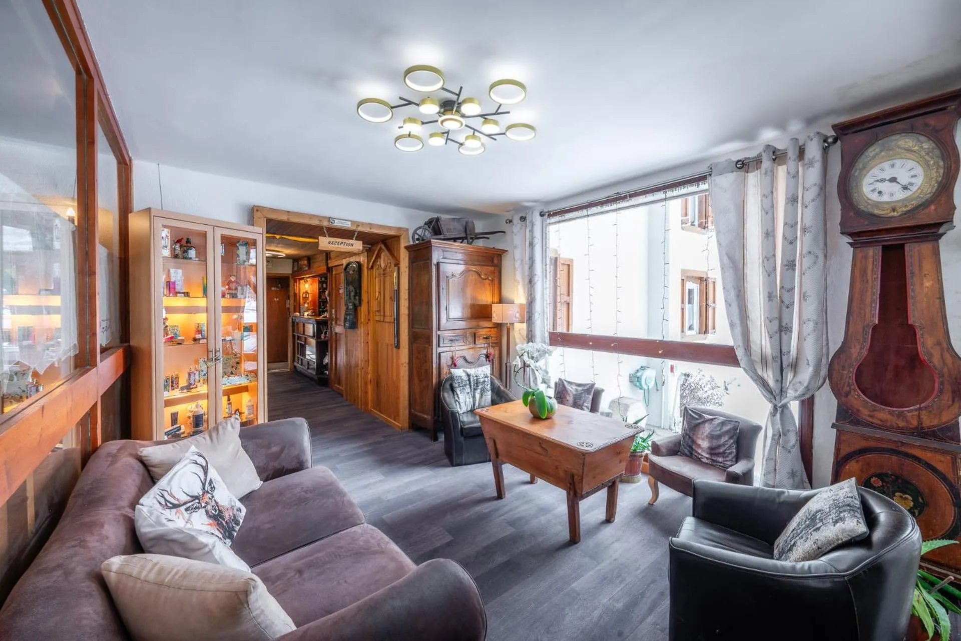 Facade/entrance in Logis Hôtel et Spa Le Christiania