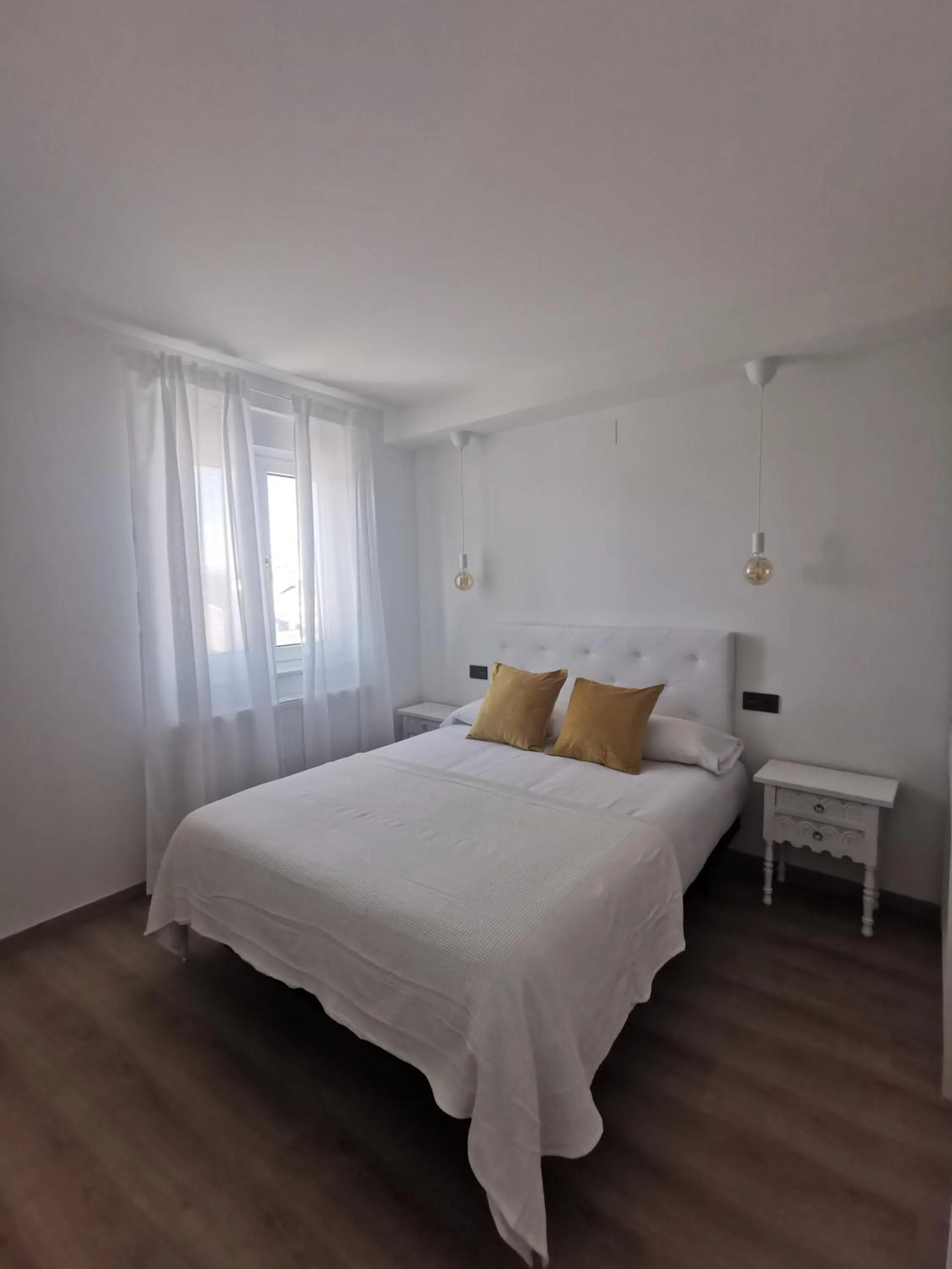 Bedroom, Bed in Seijo