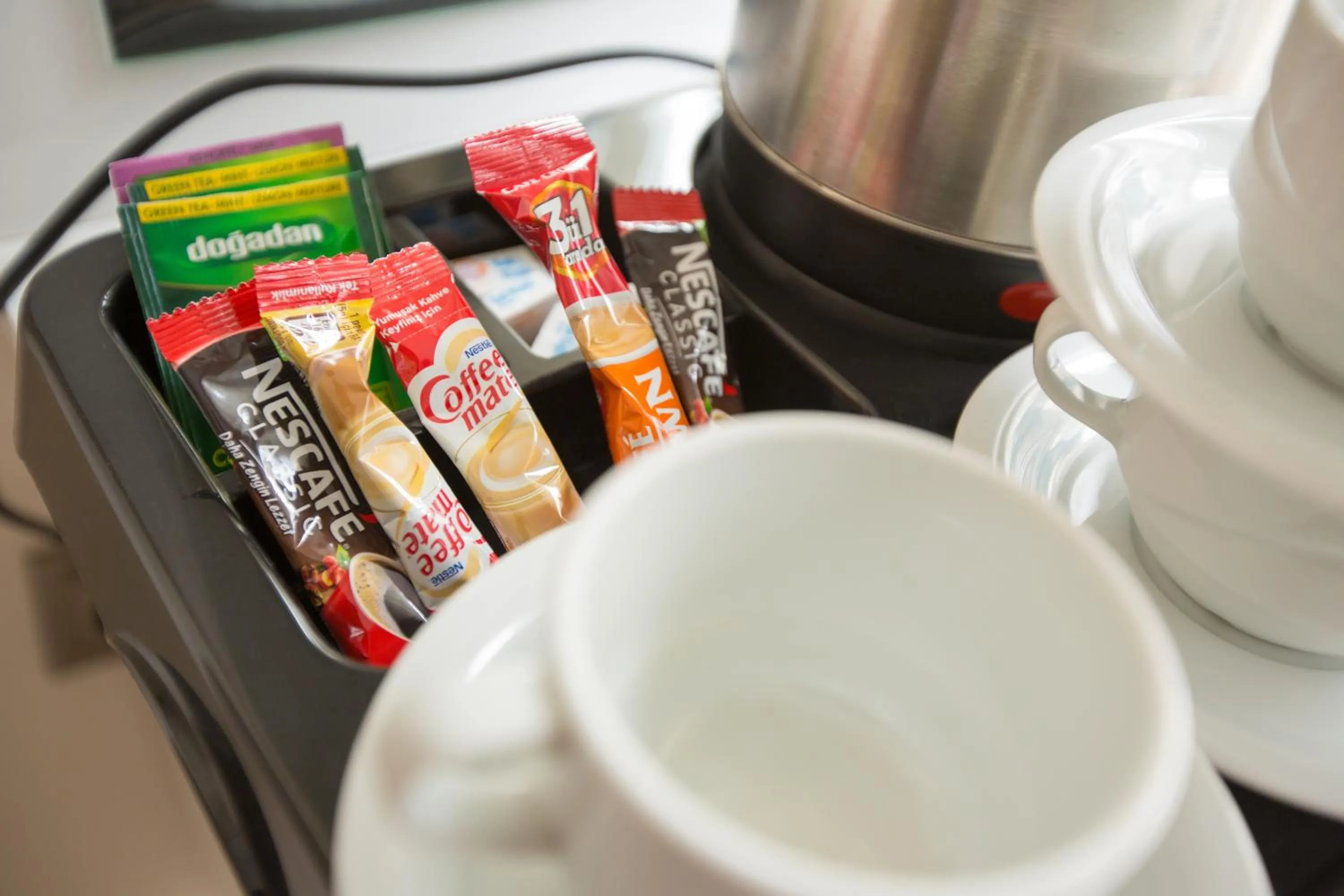 Coffee/tea facilities in Galapera Hotel