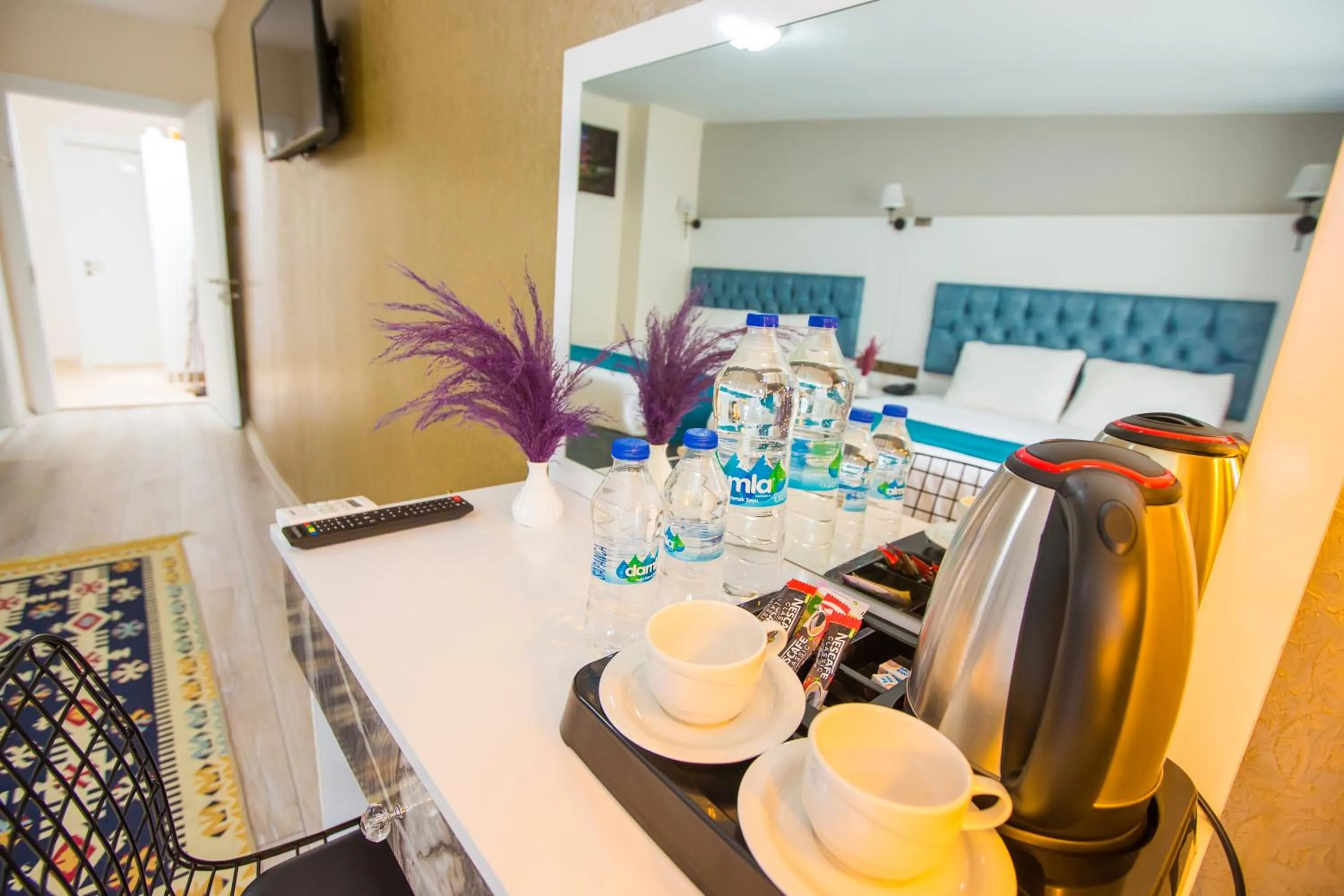 Coffee/tea facilities in Galapera Hotel