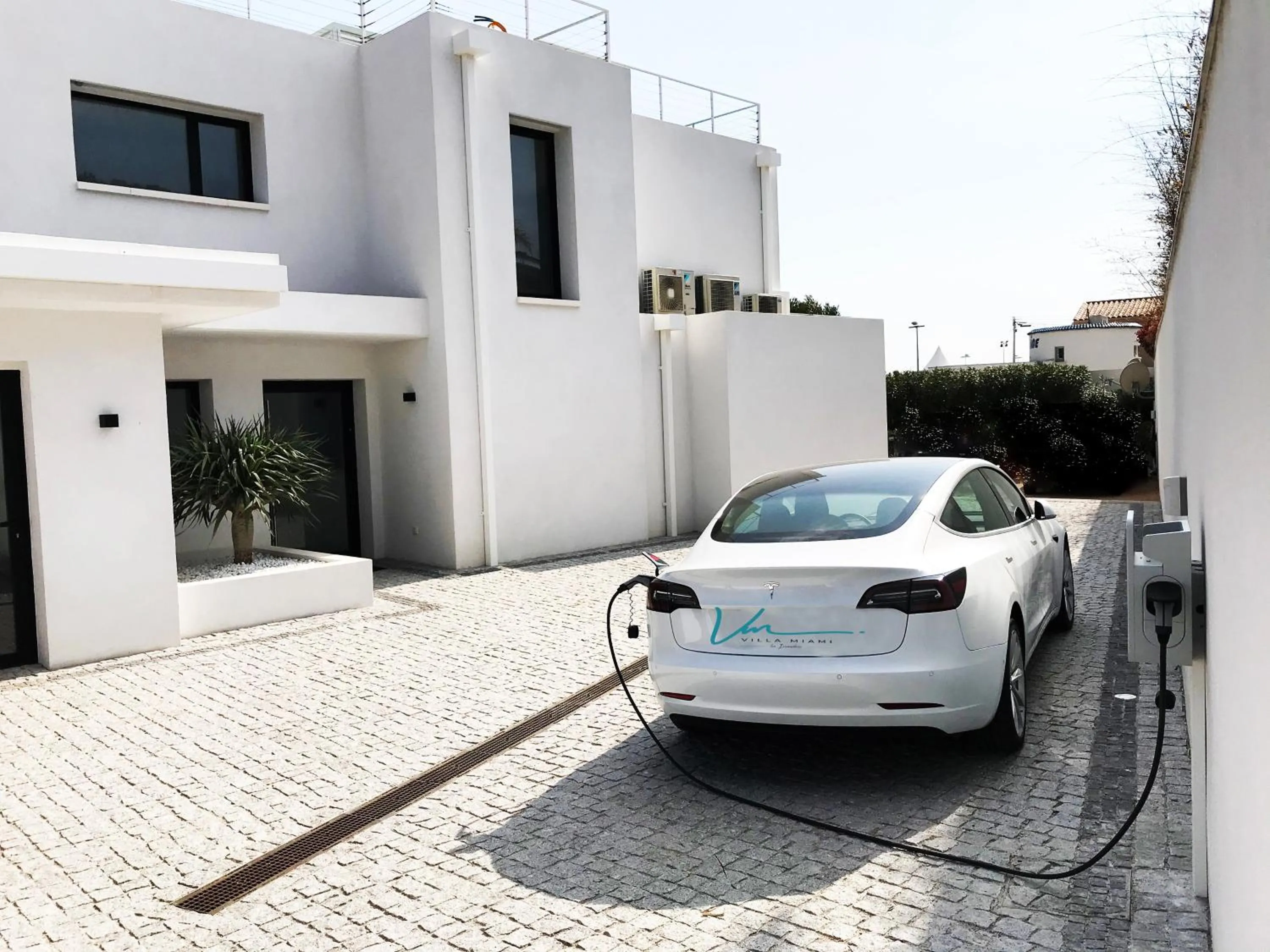 Parking in VILLA MIAMI