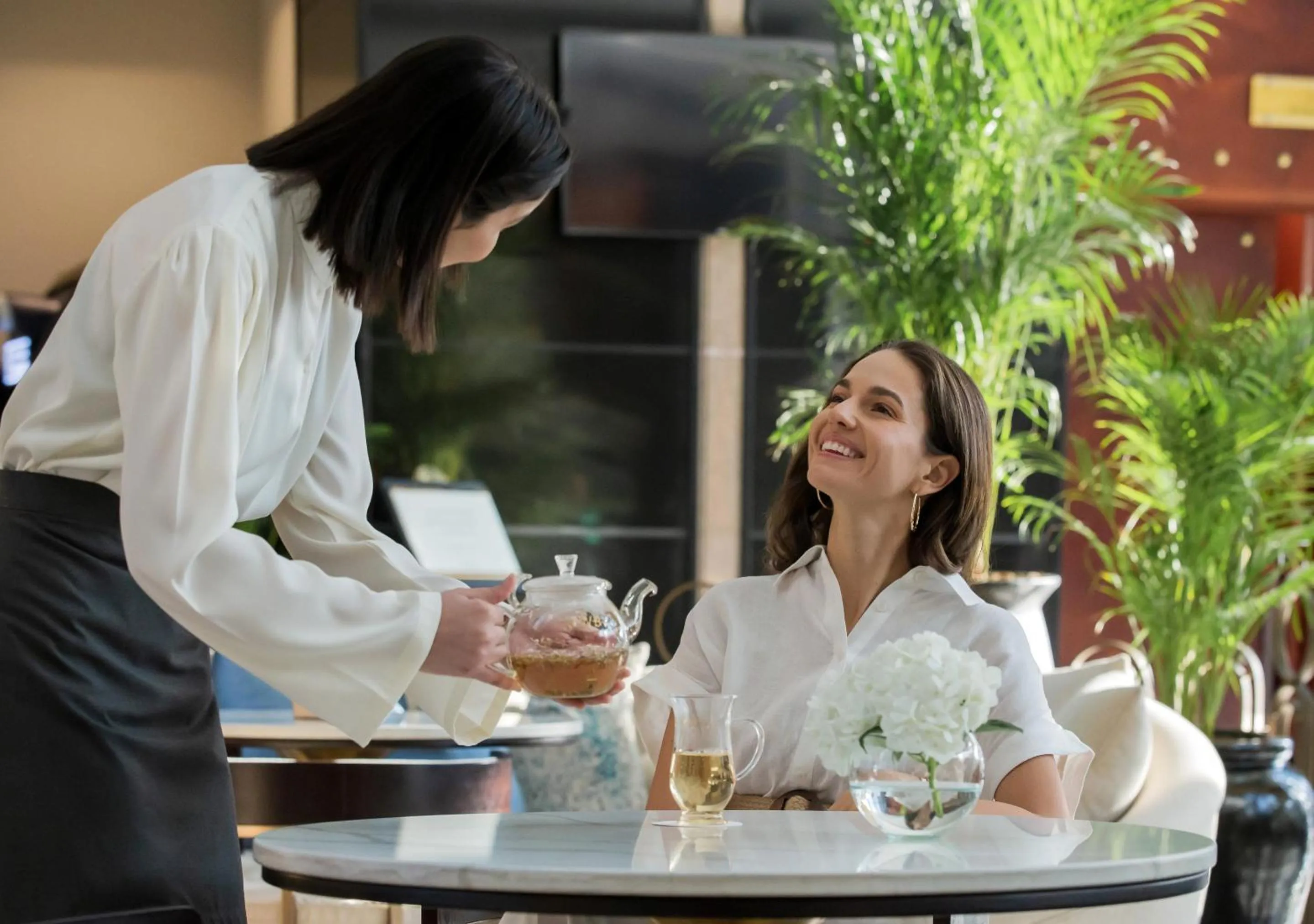 Coffee/tea facilities in Dusit Thani Dubai
