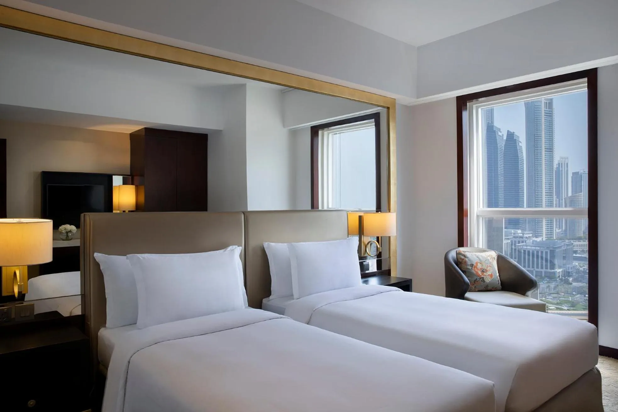 Bed in Dusit Thani Dubai