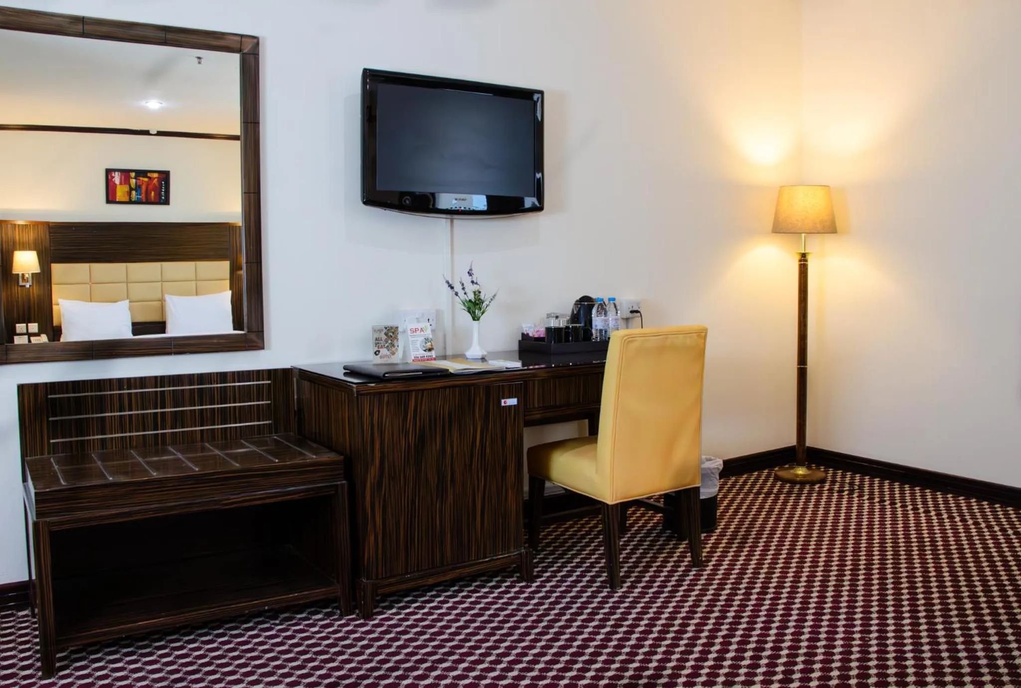 TV and multimedia in Fortune Karama Hotel