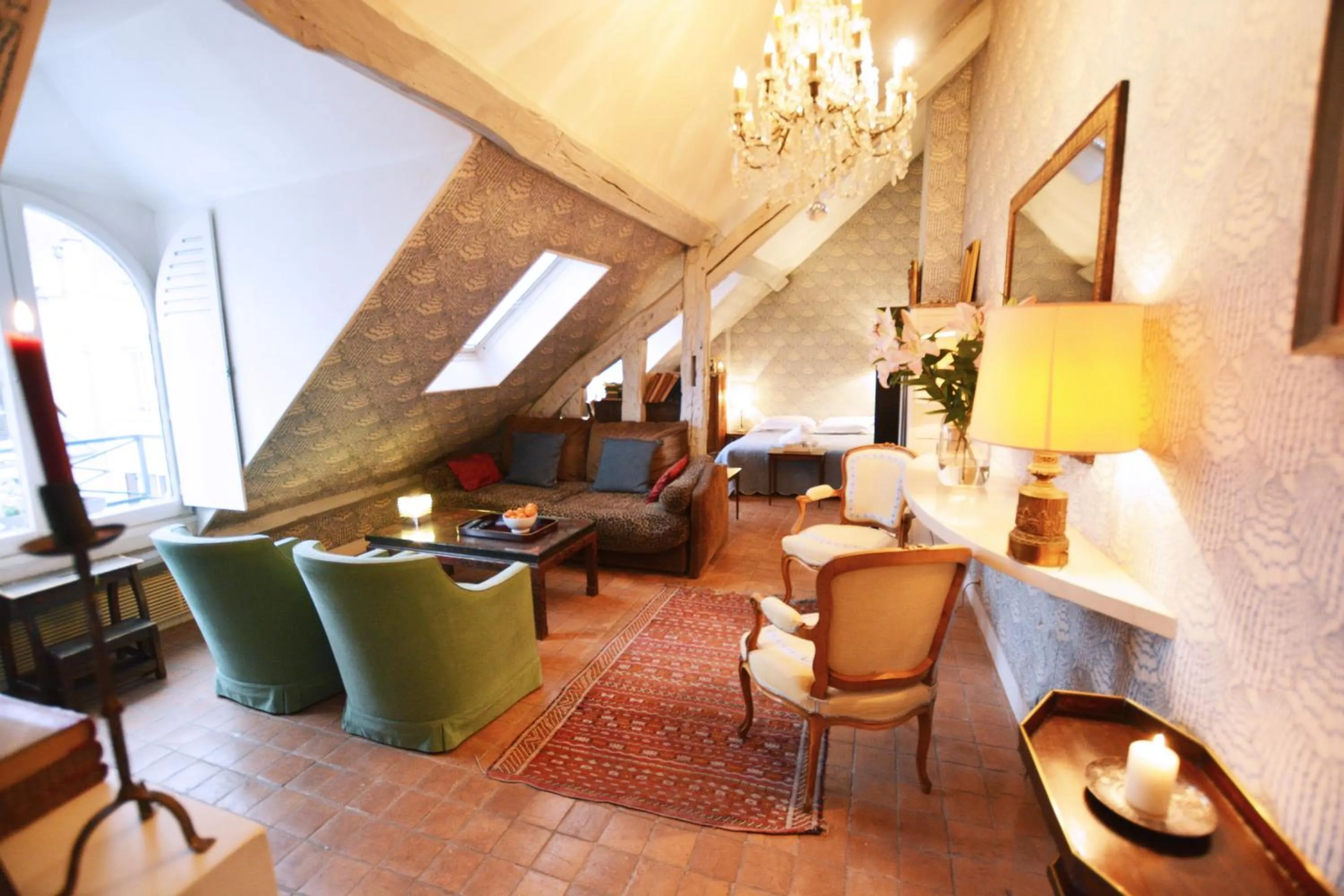 TV and multimedia in Charming Studio Near Louvre