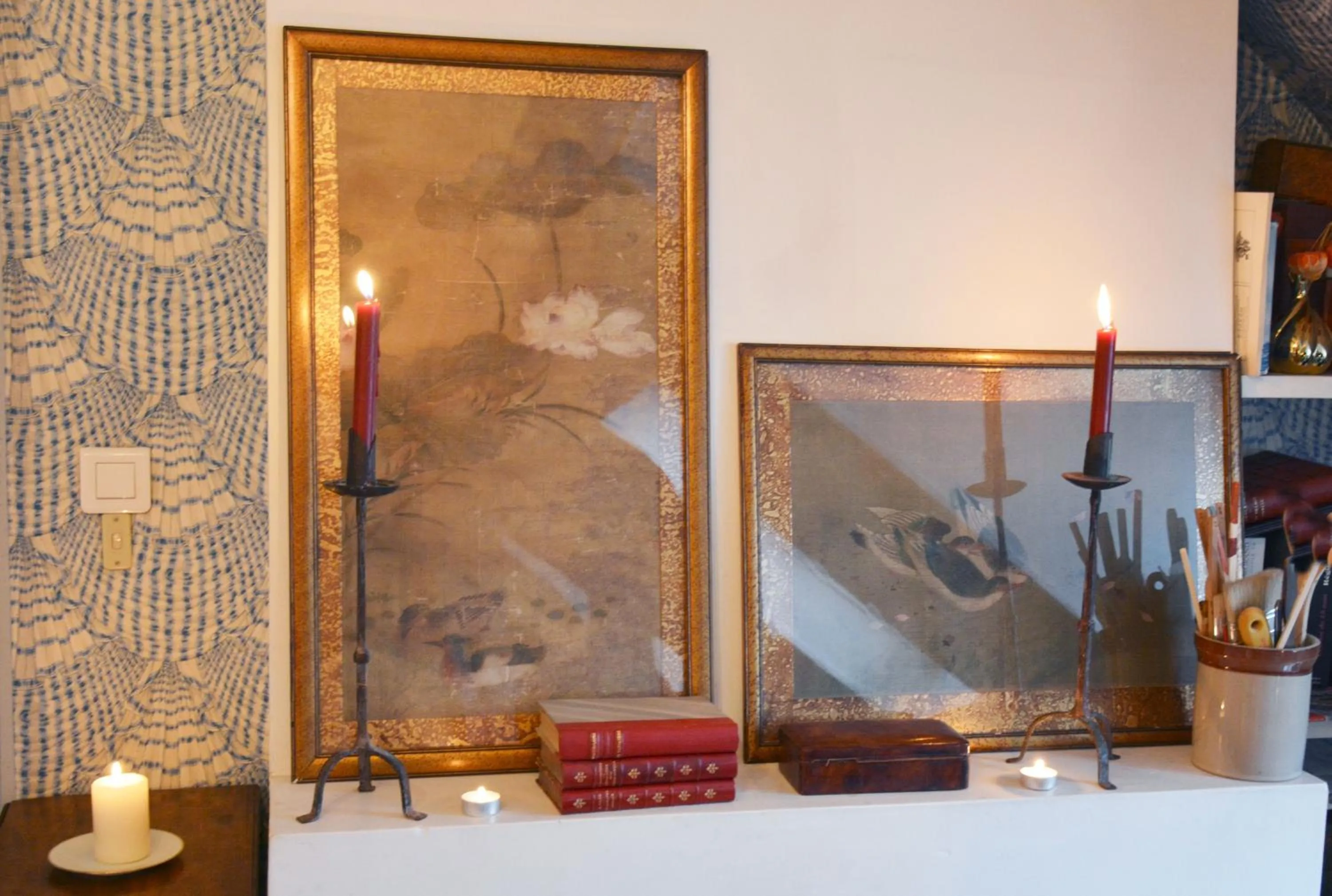 Decorative detail in Charming Studio Near Louvre
