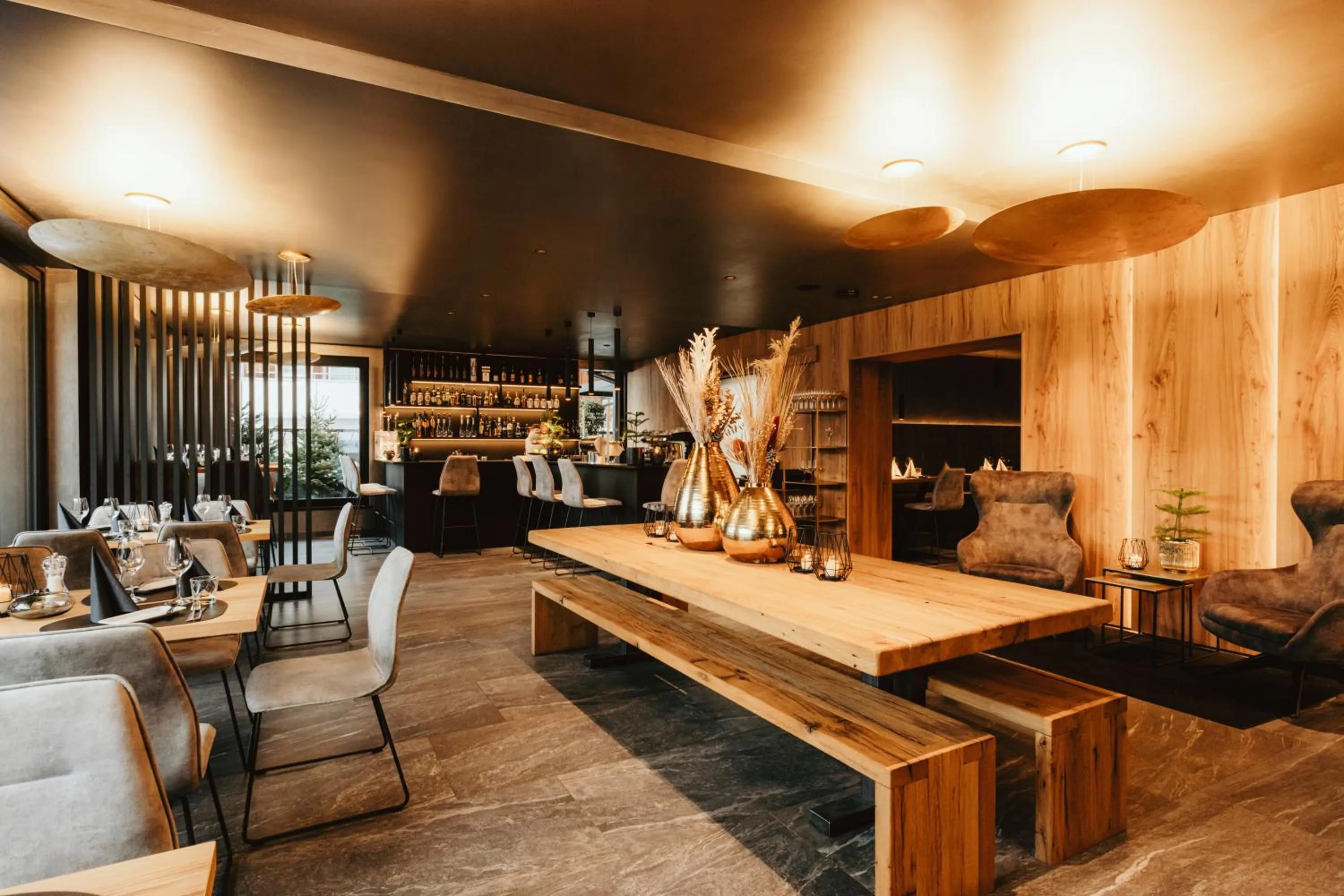 Restaurant/places to eat in ALMMONTE PRÄCLARUM SUITES - Casual Boutique Hotel