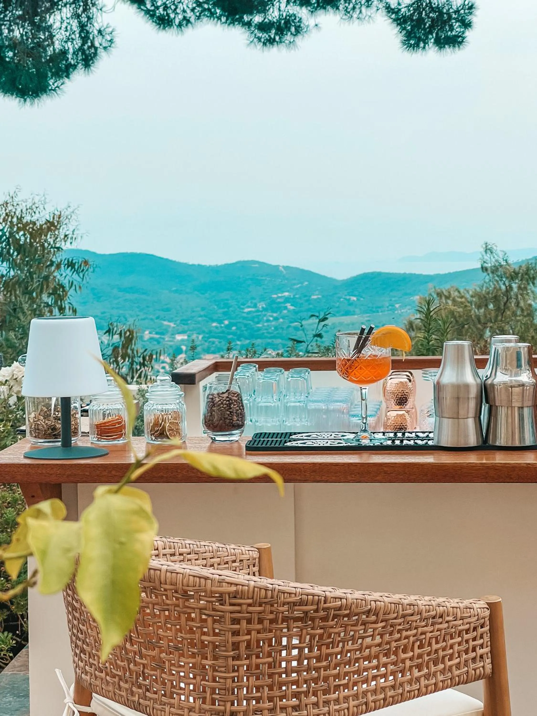 Patio in Eden Rose Grand Hotel BW Premier Collection