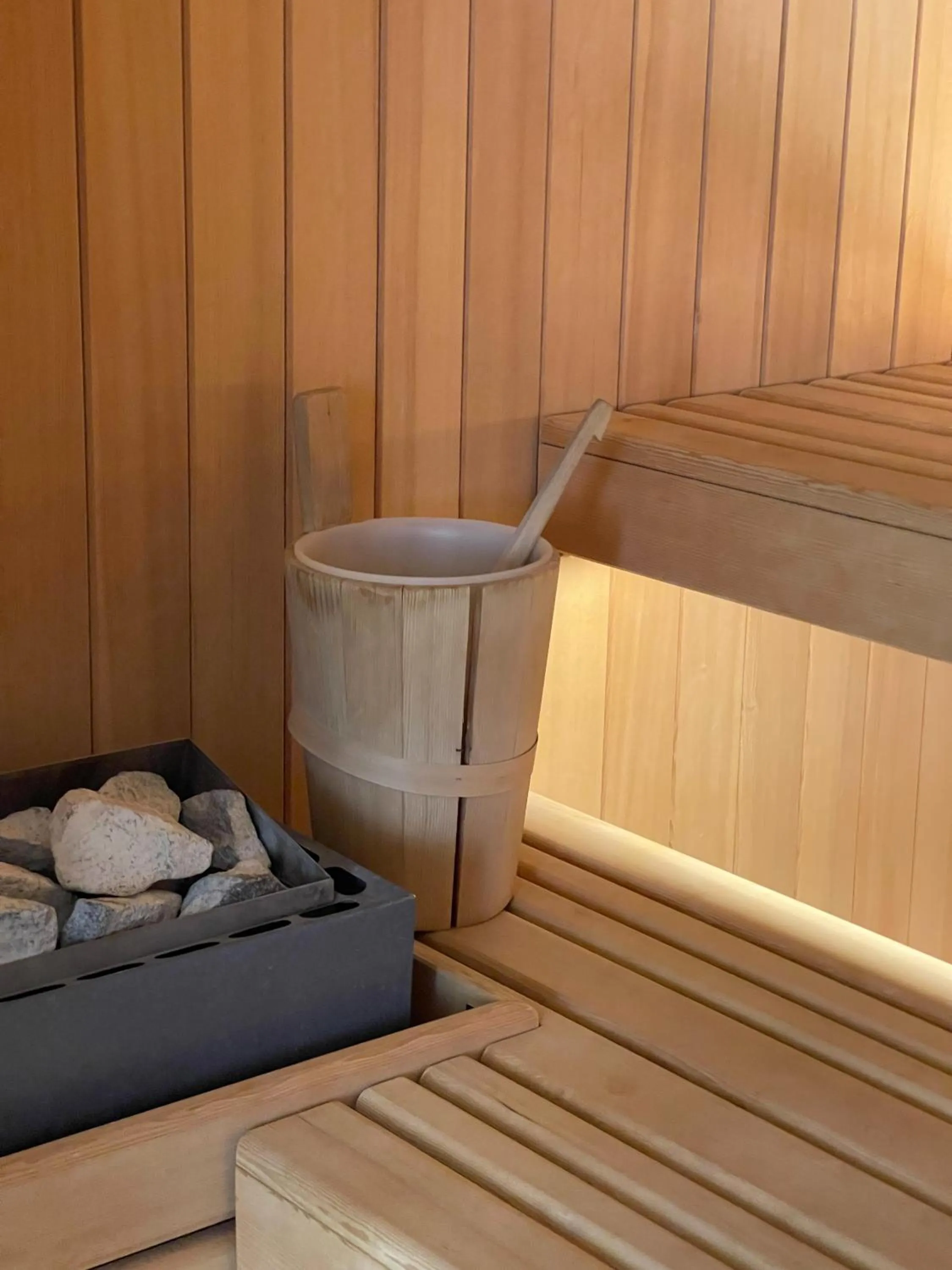 Sauna in Eden Rose Grand Hotel BW Premier Collection