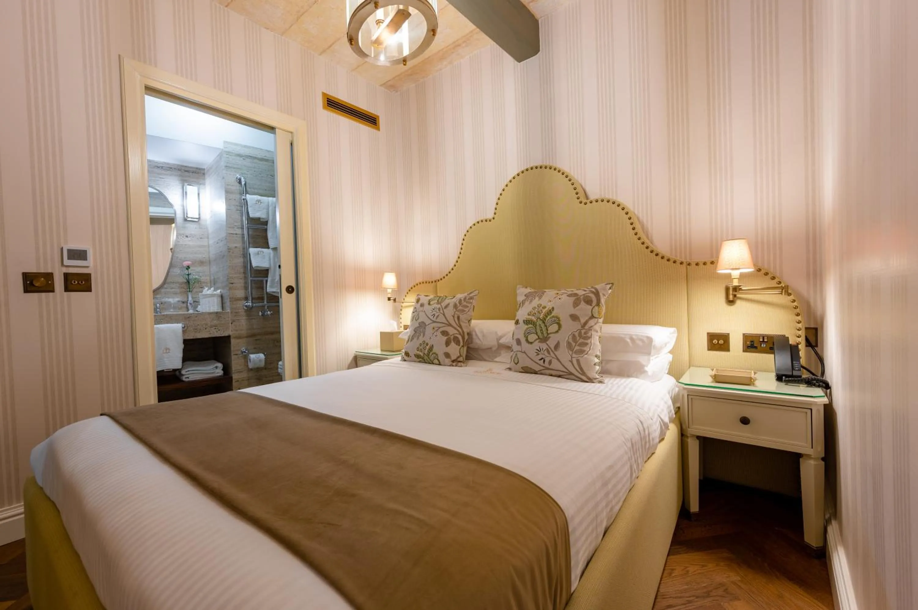 Bed in Palazzo Bifora