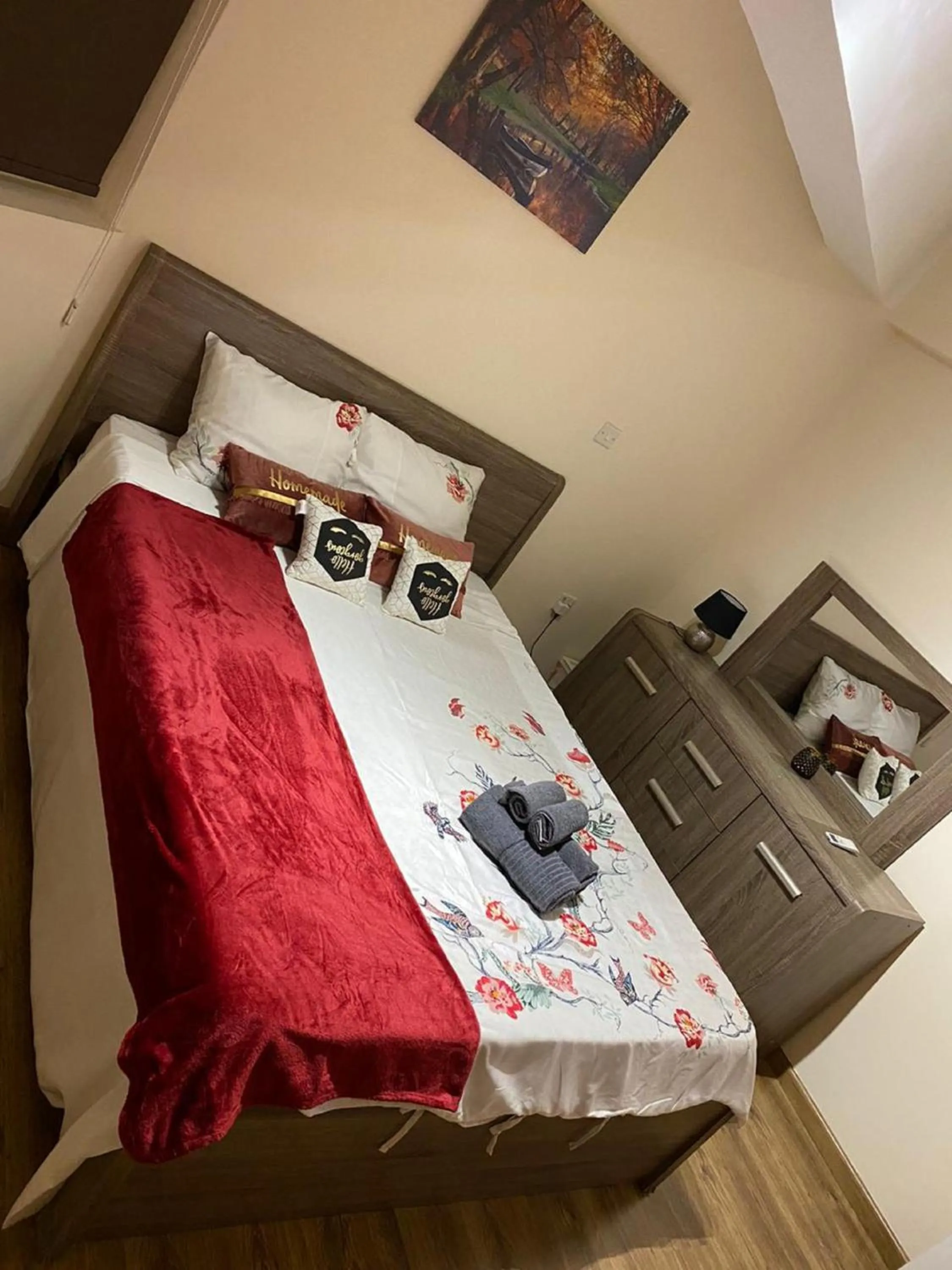 Bedroom, Bed in City Comfort Rooms