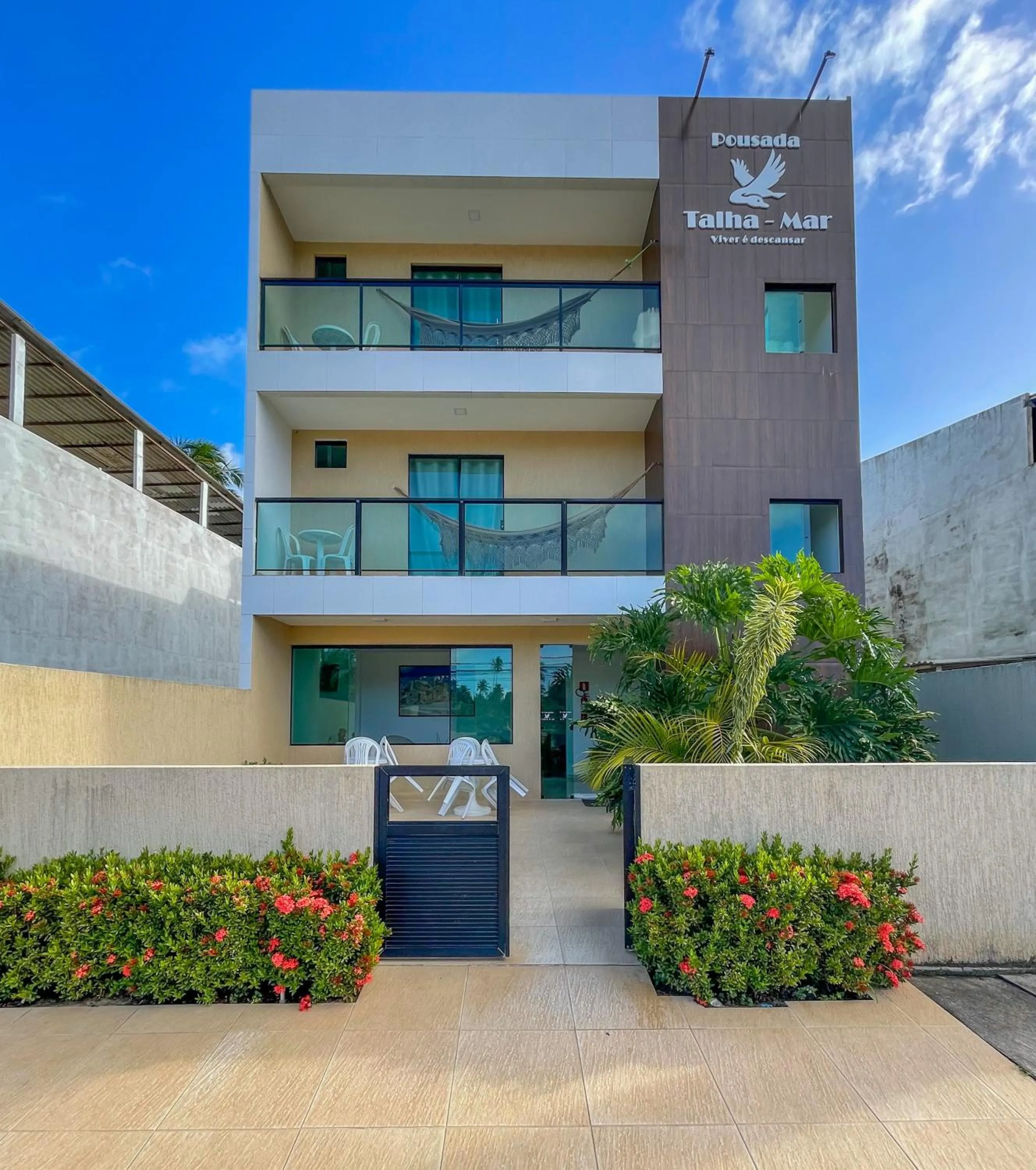 Property building in Pousada Talha - Mar