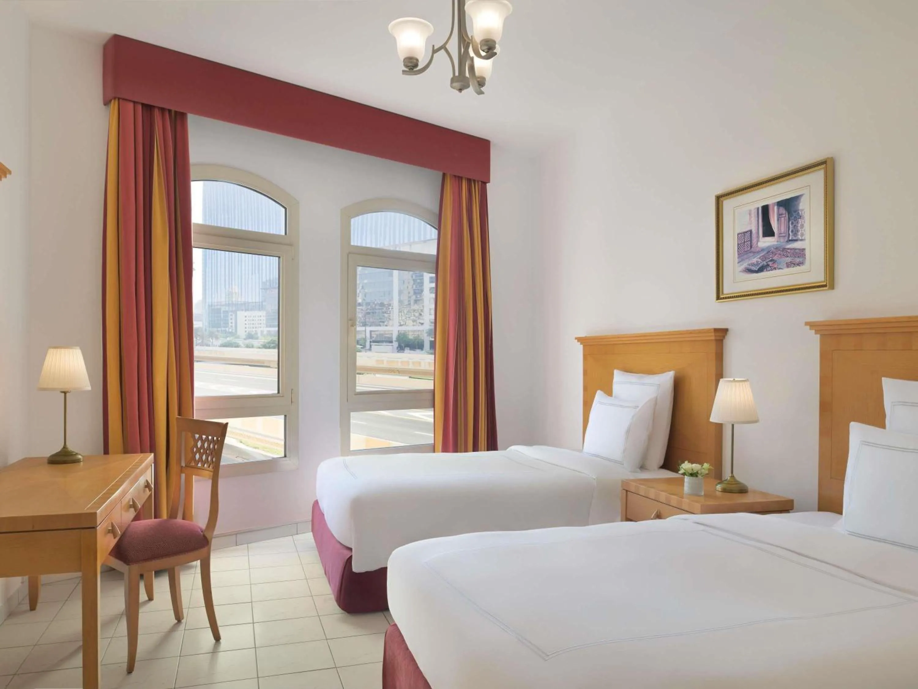 Bedroom, Bed in Swissôtel Al Murooj Dubai