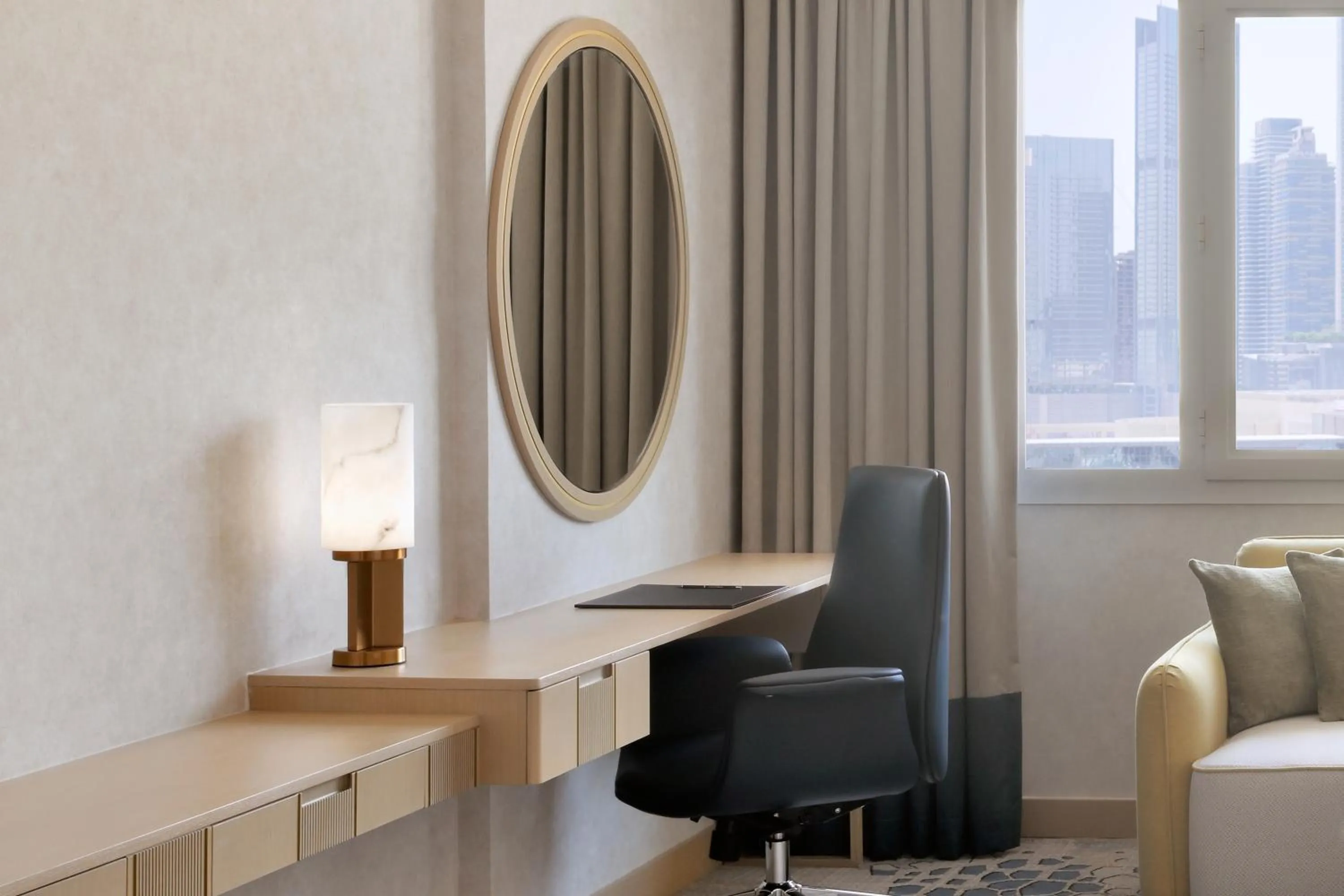 Seating area in Swissôtel Al Murooj Dubai