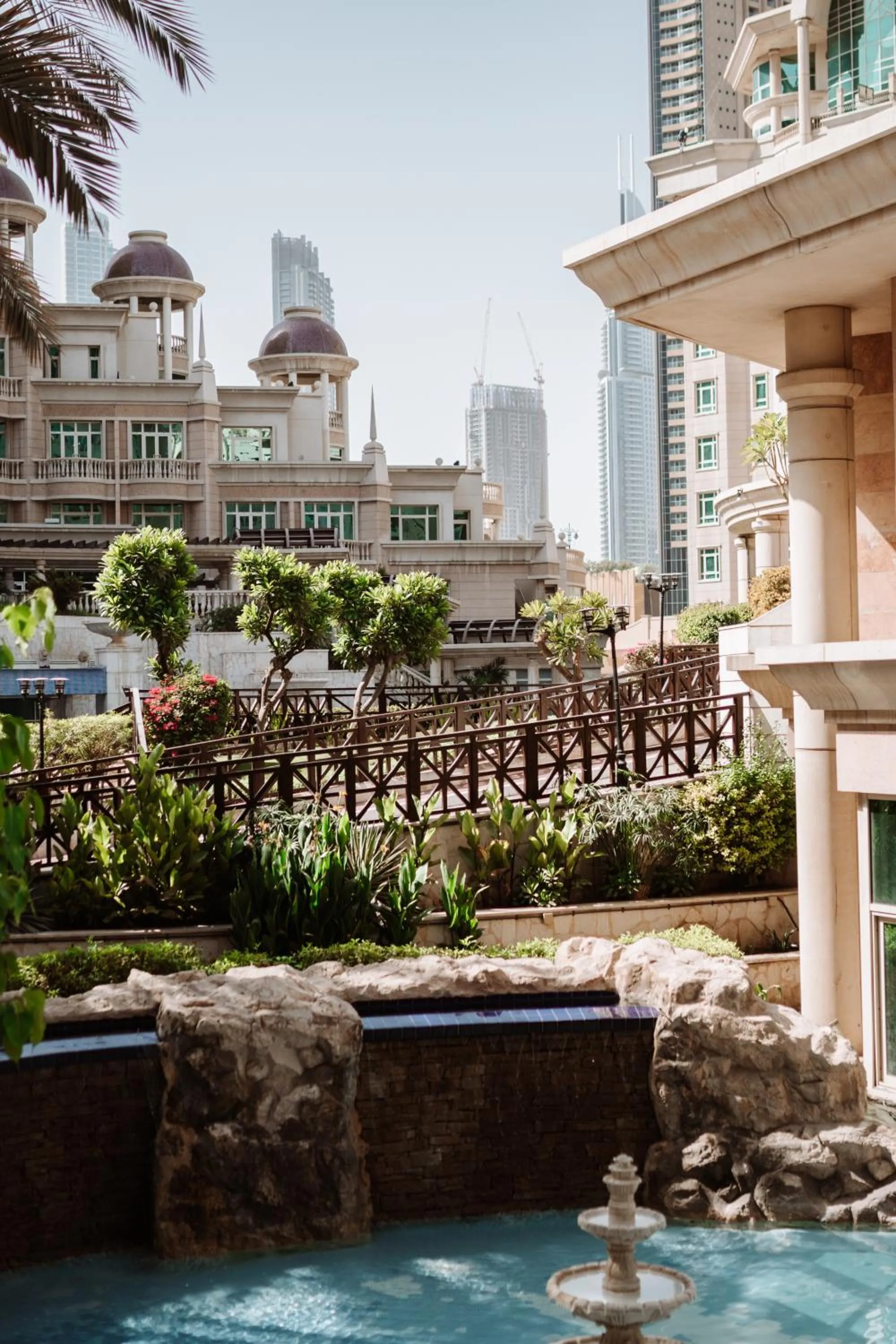 Property building in Swissôtel Al Murooj Dubai