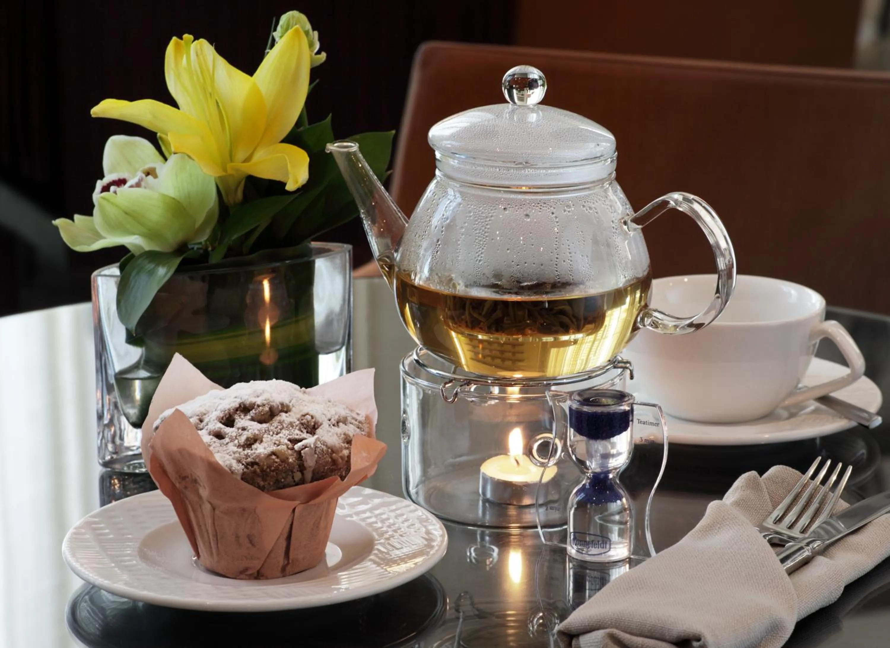 Restaurant/places to eat in Towers Rotana - Dubai