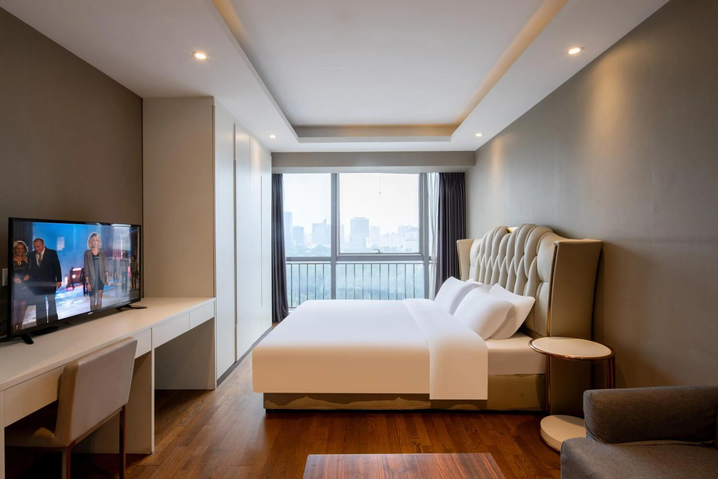 City view, Bed in Estee ApartHotel - Feels like home & Free WiFi & Independent kitchen, Washing machine, Rridge