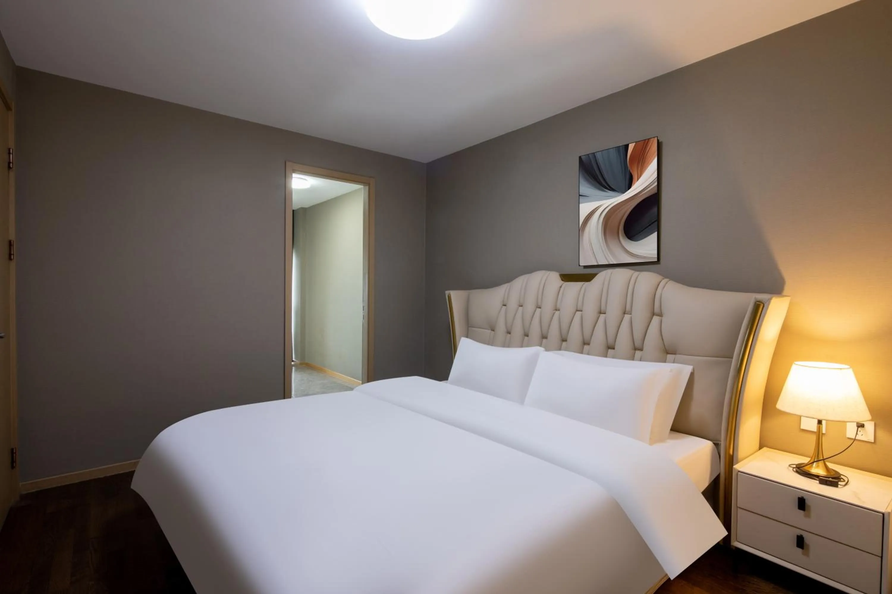 Bed in Estee ApartHotel - Feels like home & Free WiFi & Independent kitchen, Washing machine, Rridge