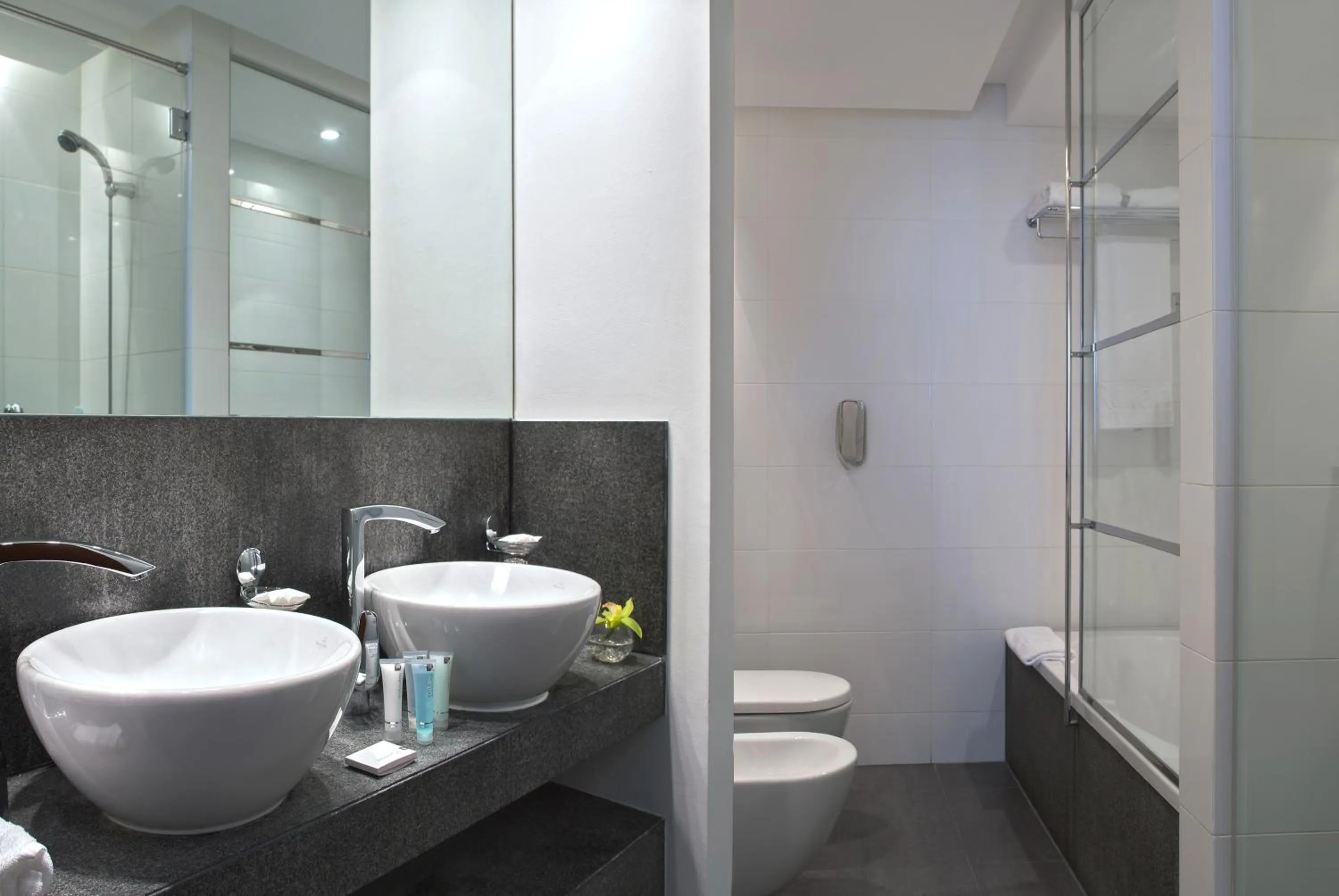 Bathroom in Villa Rotana