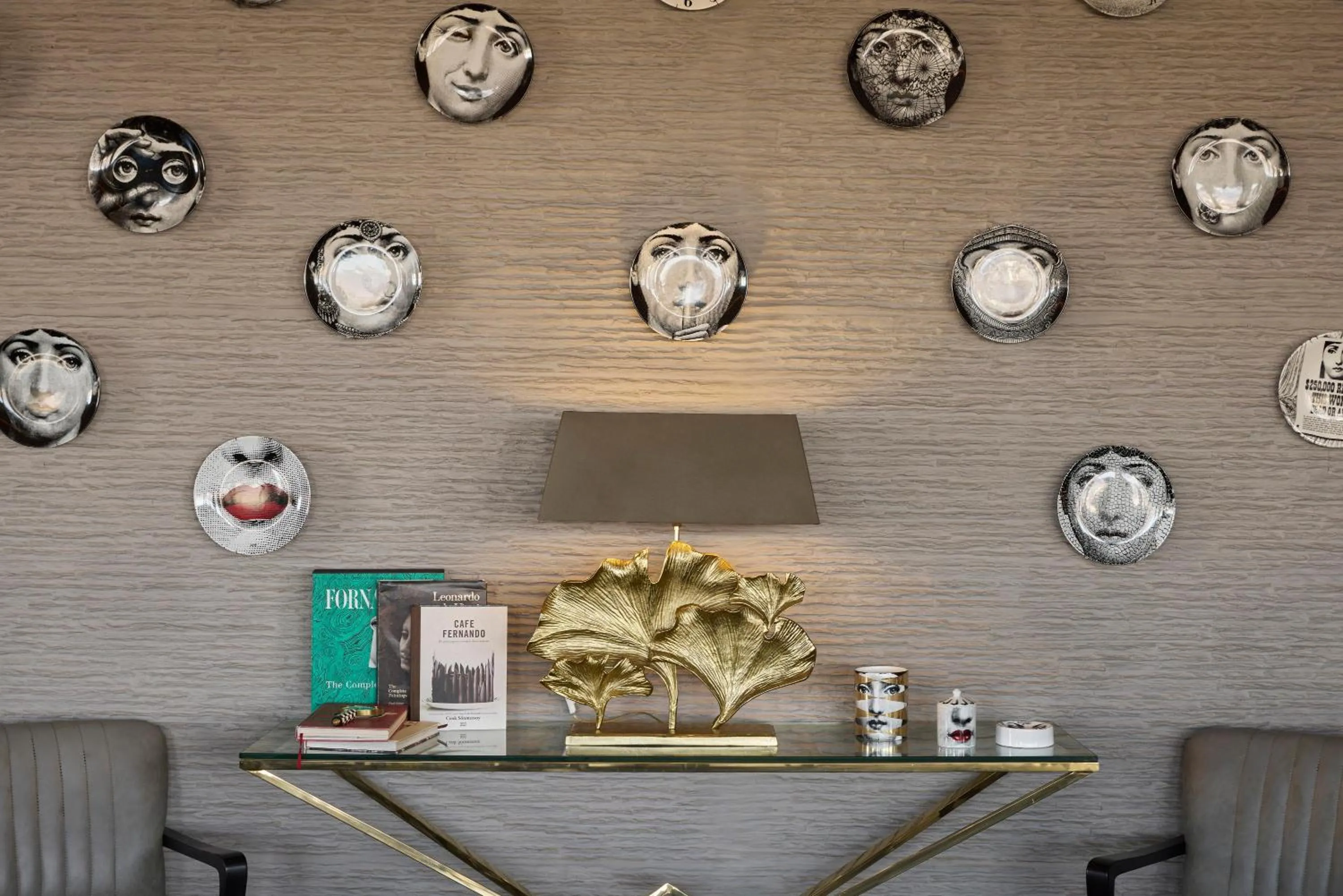 Restaurant/places to eat in Concorde Tower Hotel & Casino