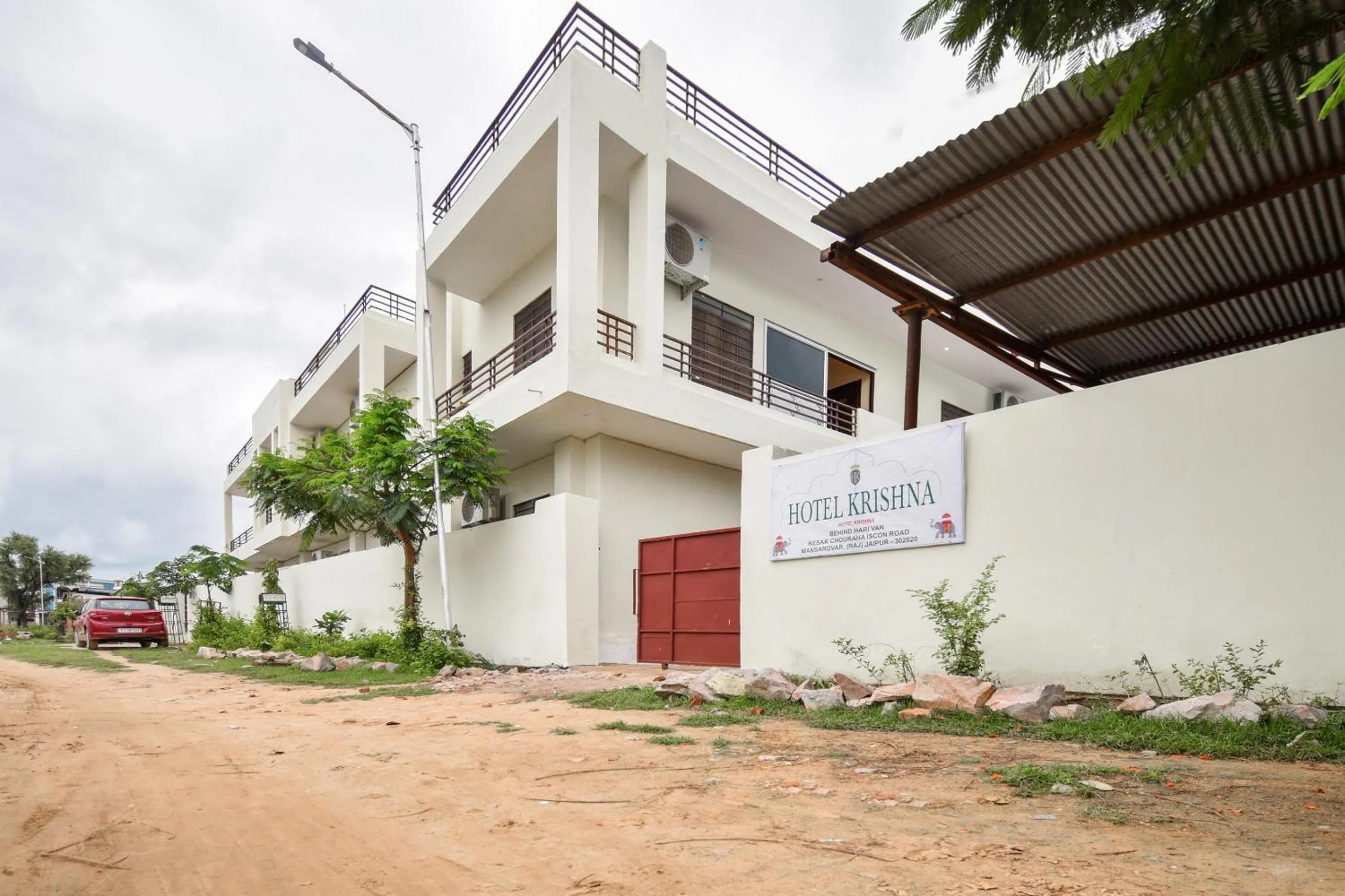 Facade/entrance in Hotel O Krishna