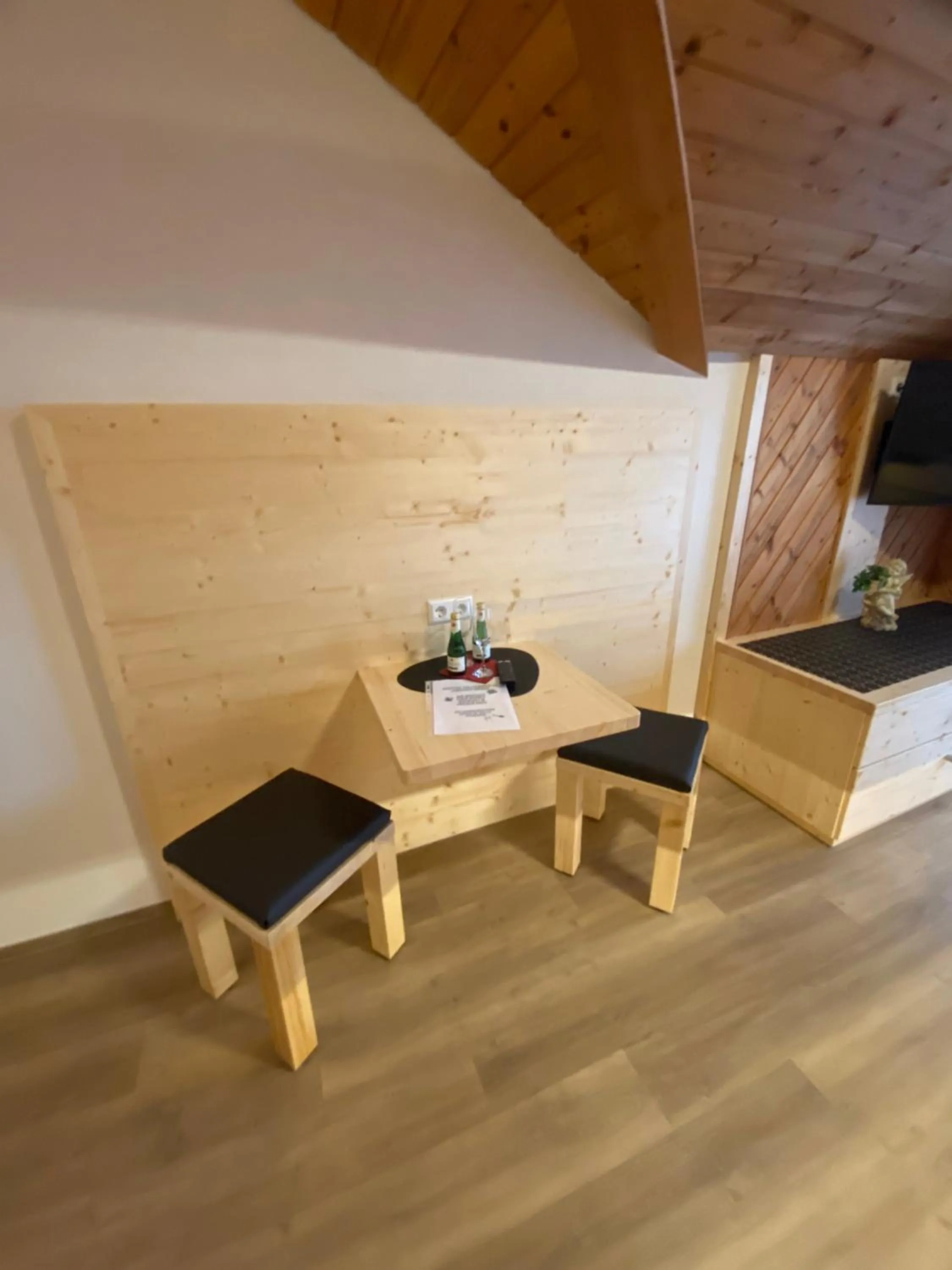 Photo of the whole room in Landhaus Monika