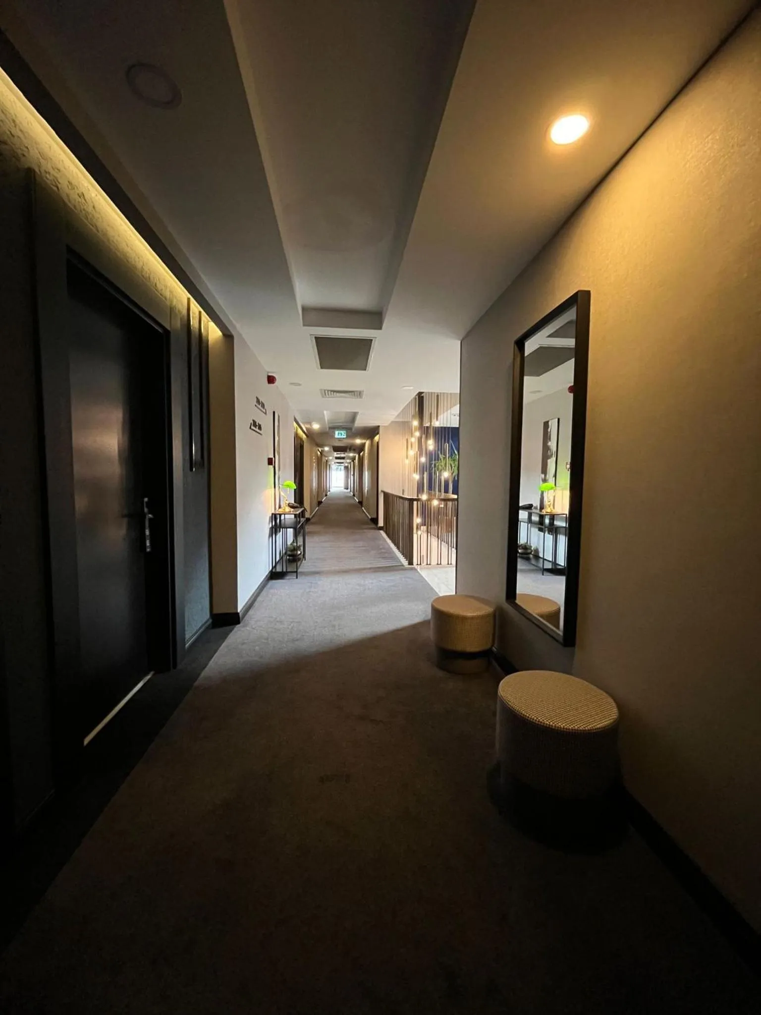 room service in Hotel Bonvie