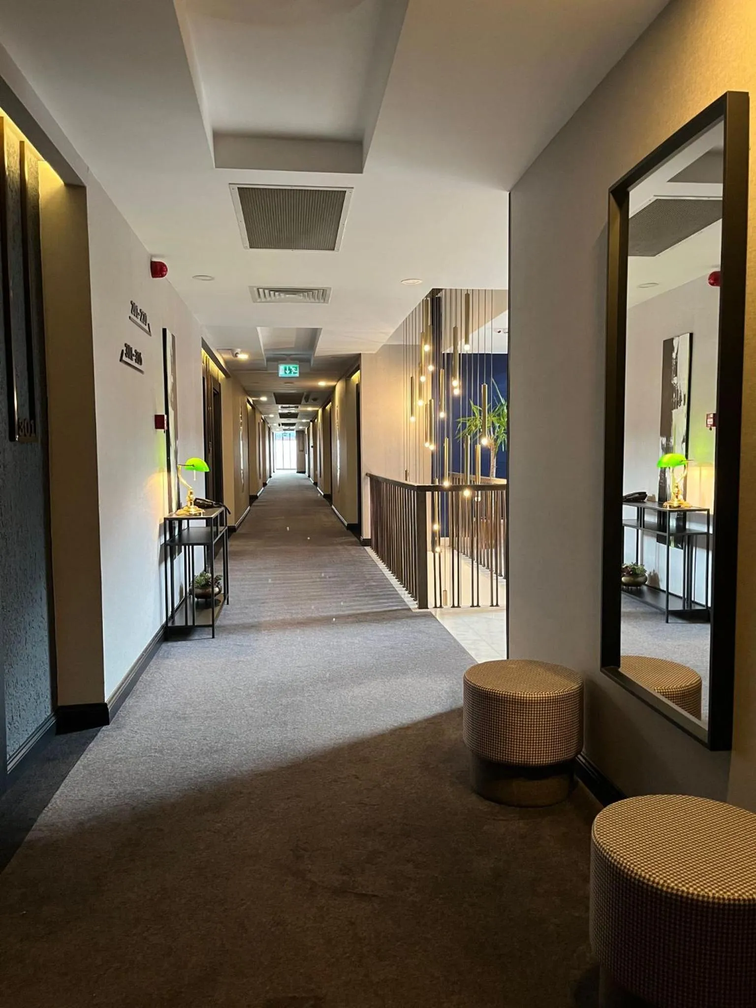 room service in Hotel Bonvie