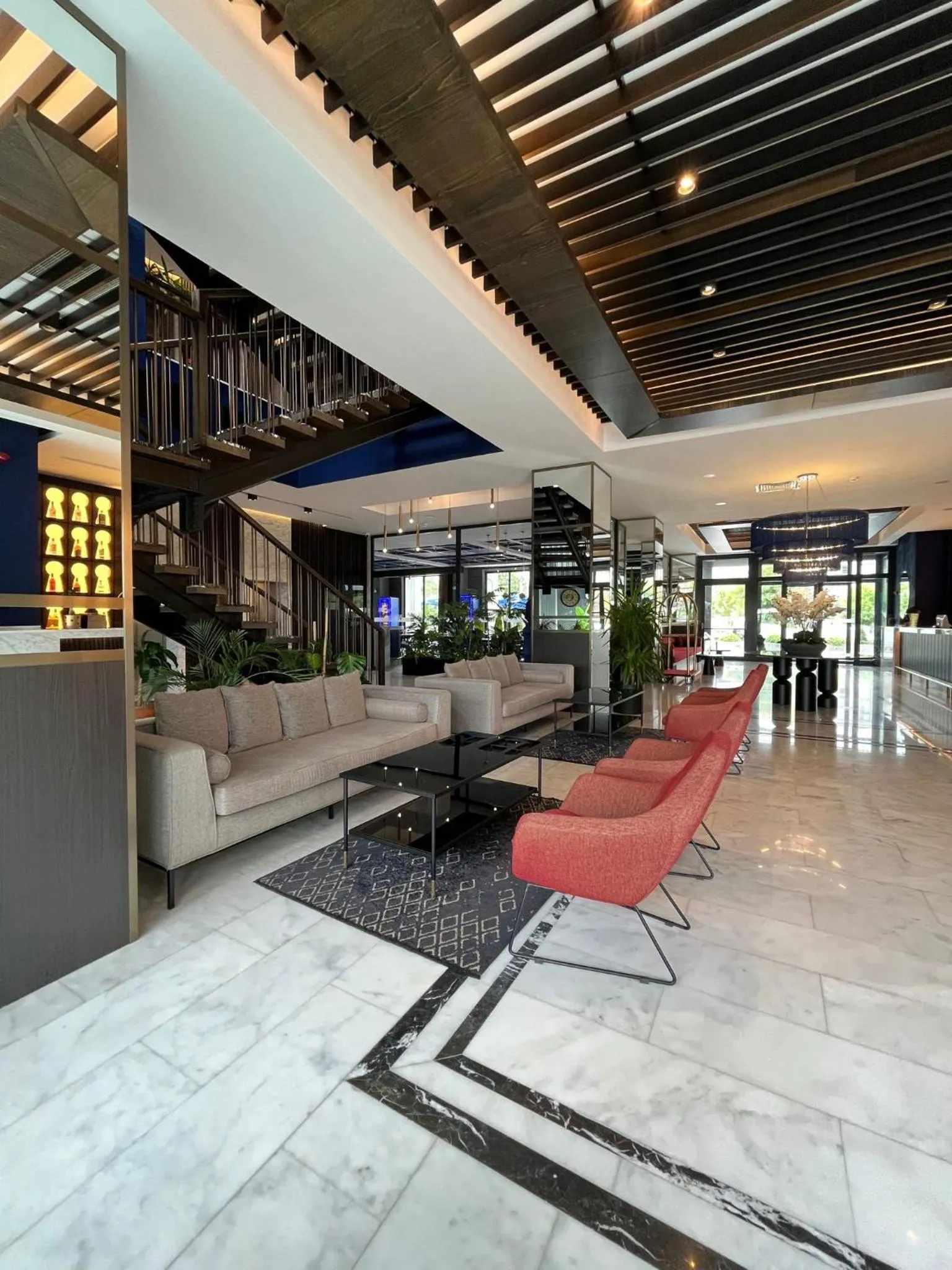 Seating area in Hotel Bonvie