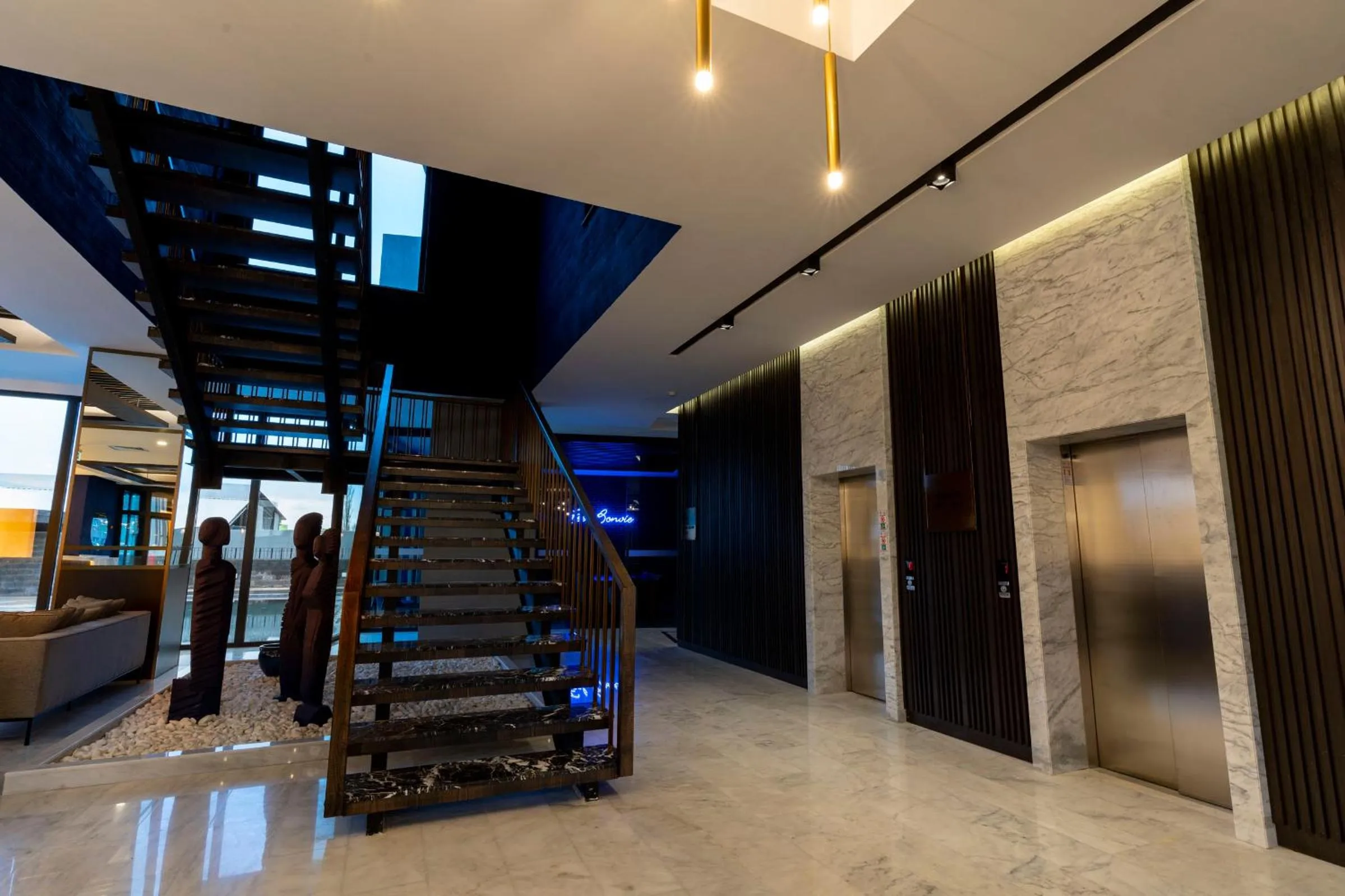 Lobby or reception in Hotel Bonvie