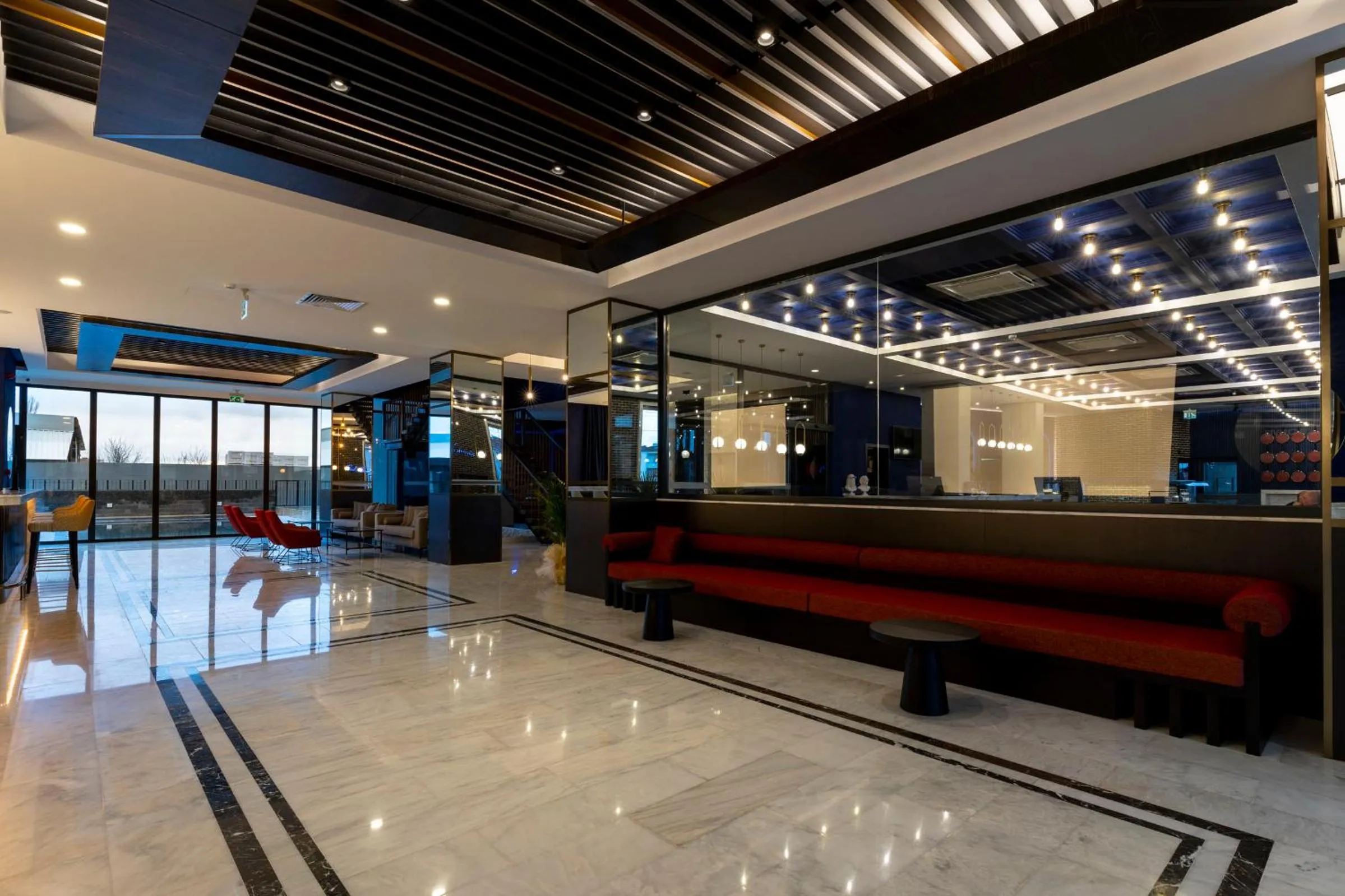 Lobby or reception in Hotel Bonvie