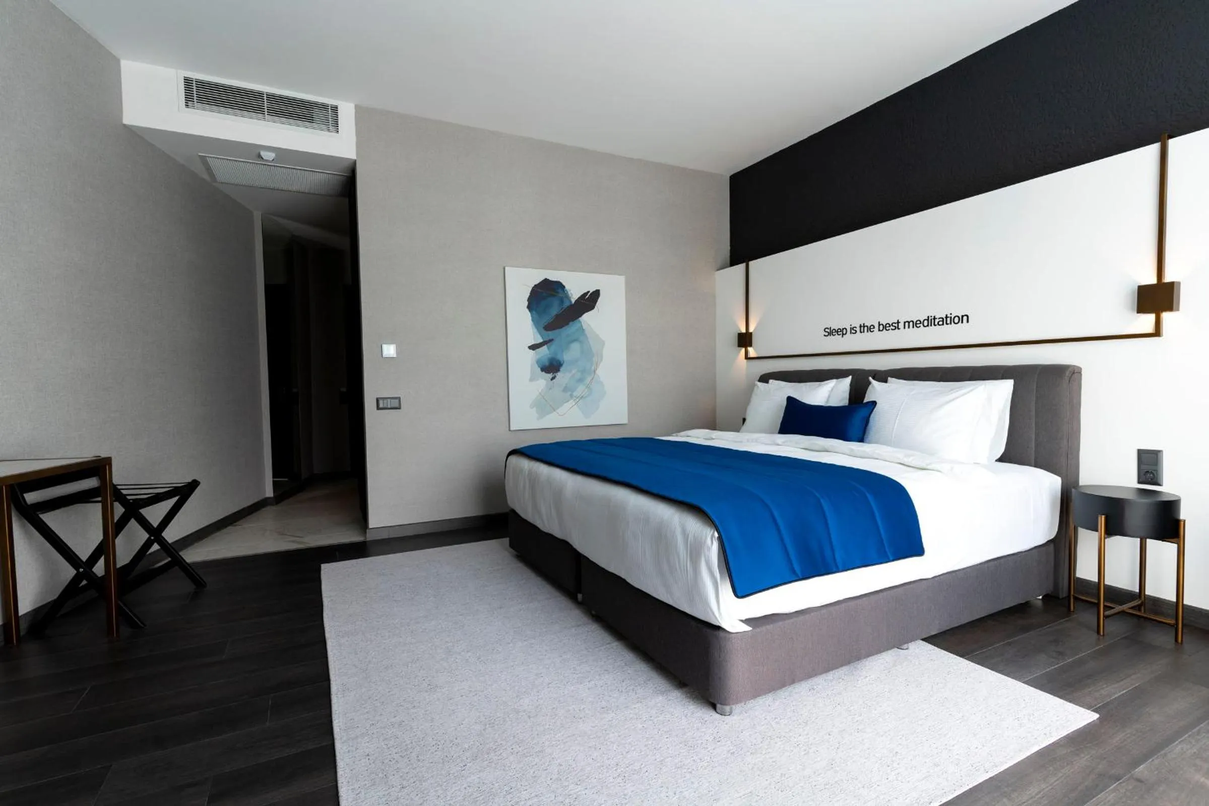 Photo of the whole room, Bed in Hotel Bonvie