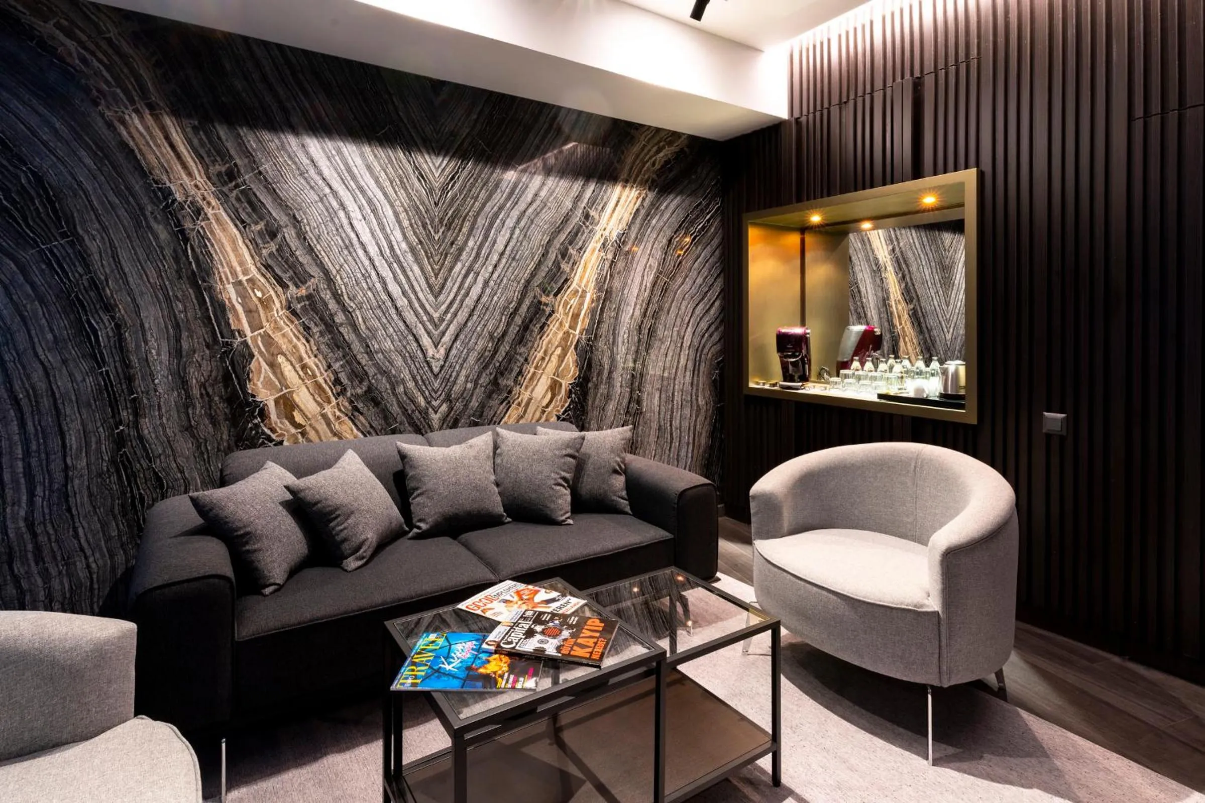 TV and multimedia in Hotel Bonvie