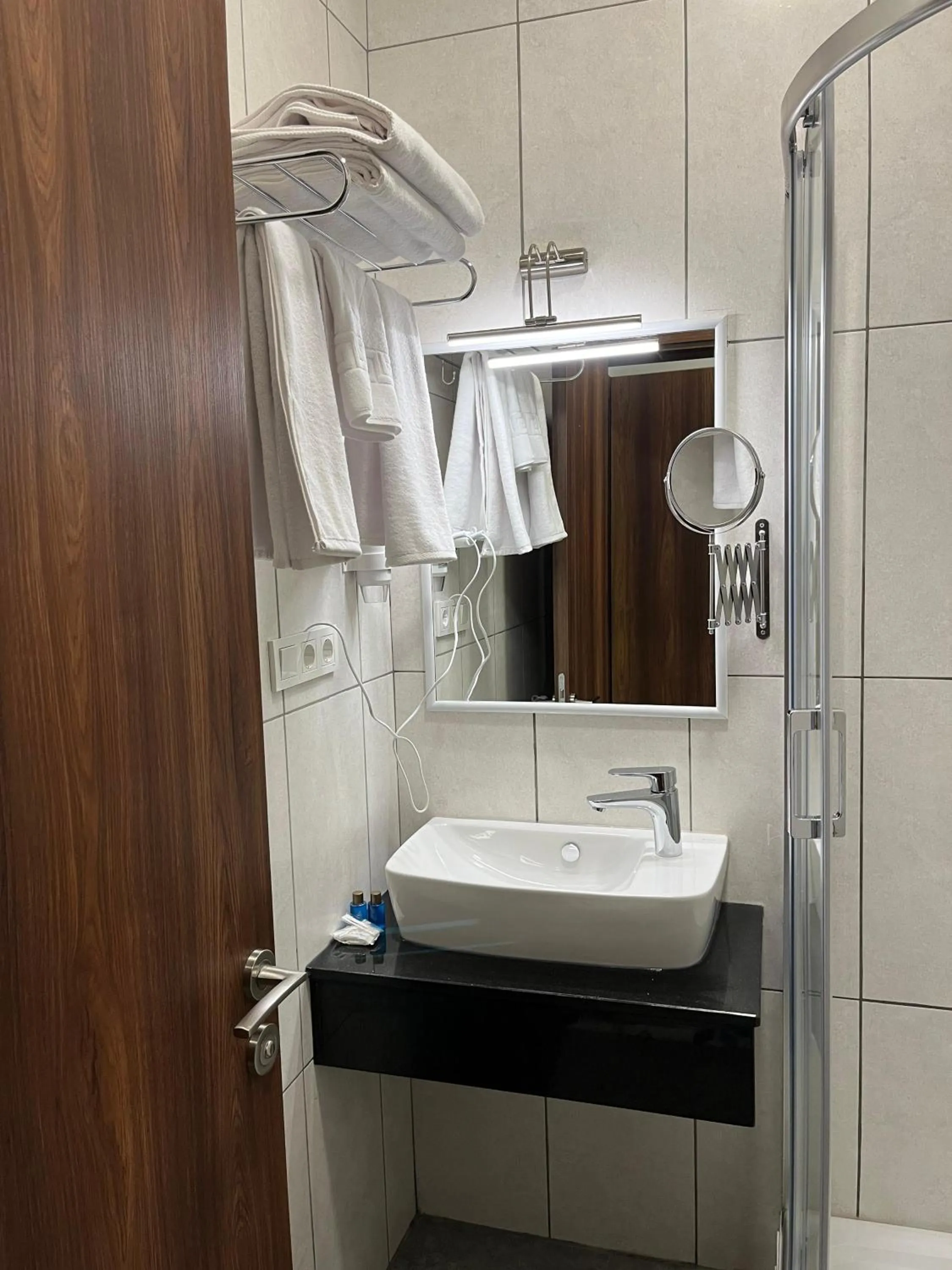 Bathroom in Andi Hotel