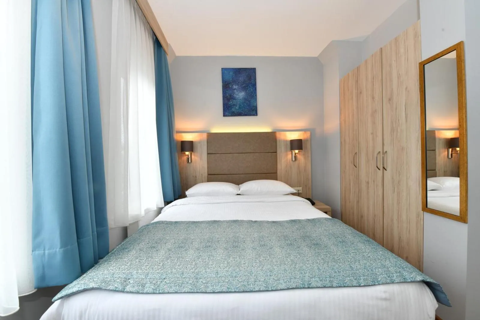 Photo of the whole room in Andi Hotel