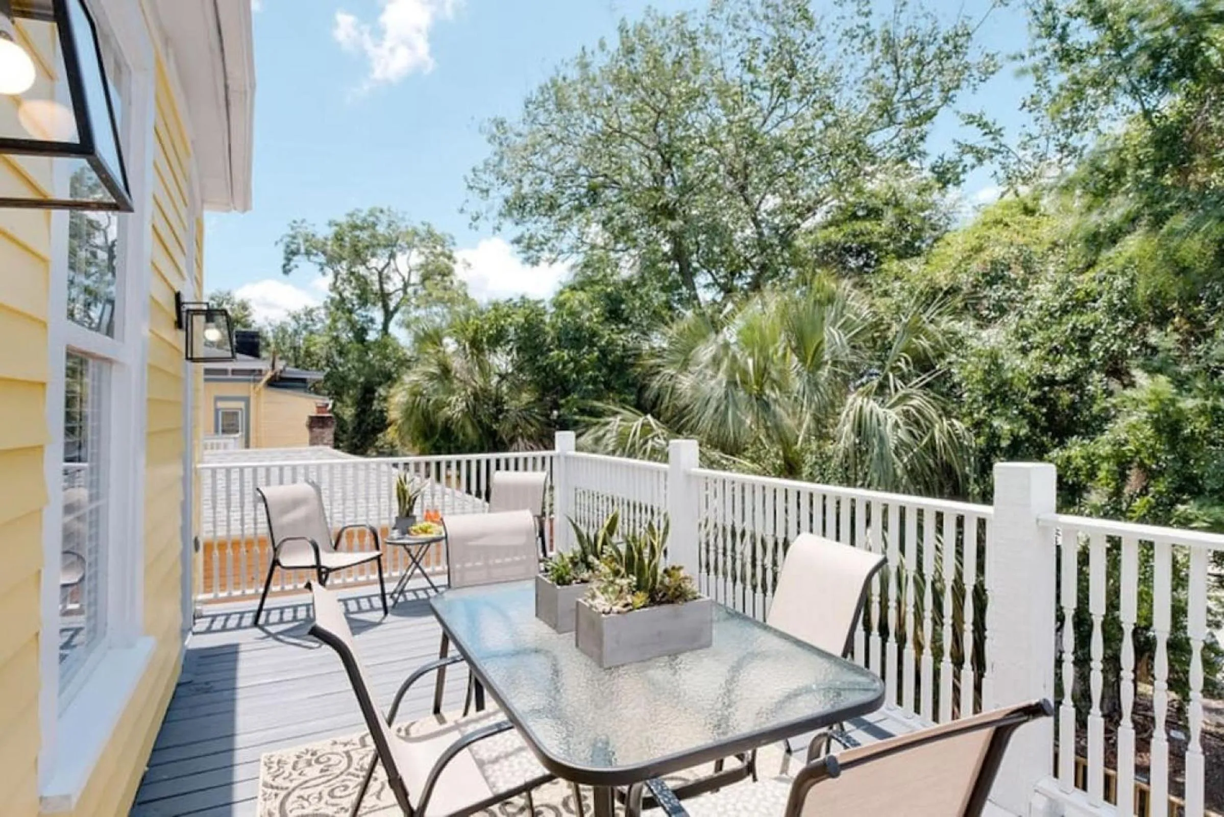 Patio in 111 Waldburg street Beautifully Renovated Historic 5 bedroom 5 bath