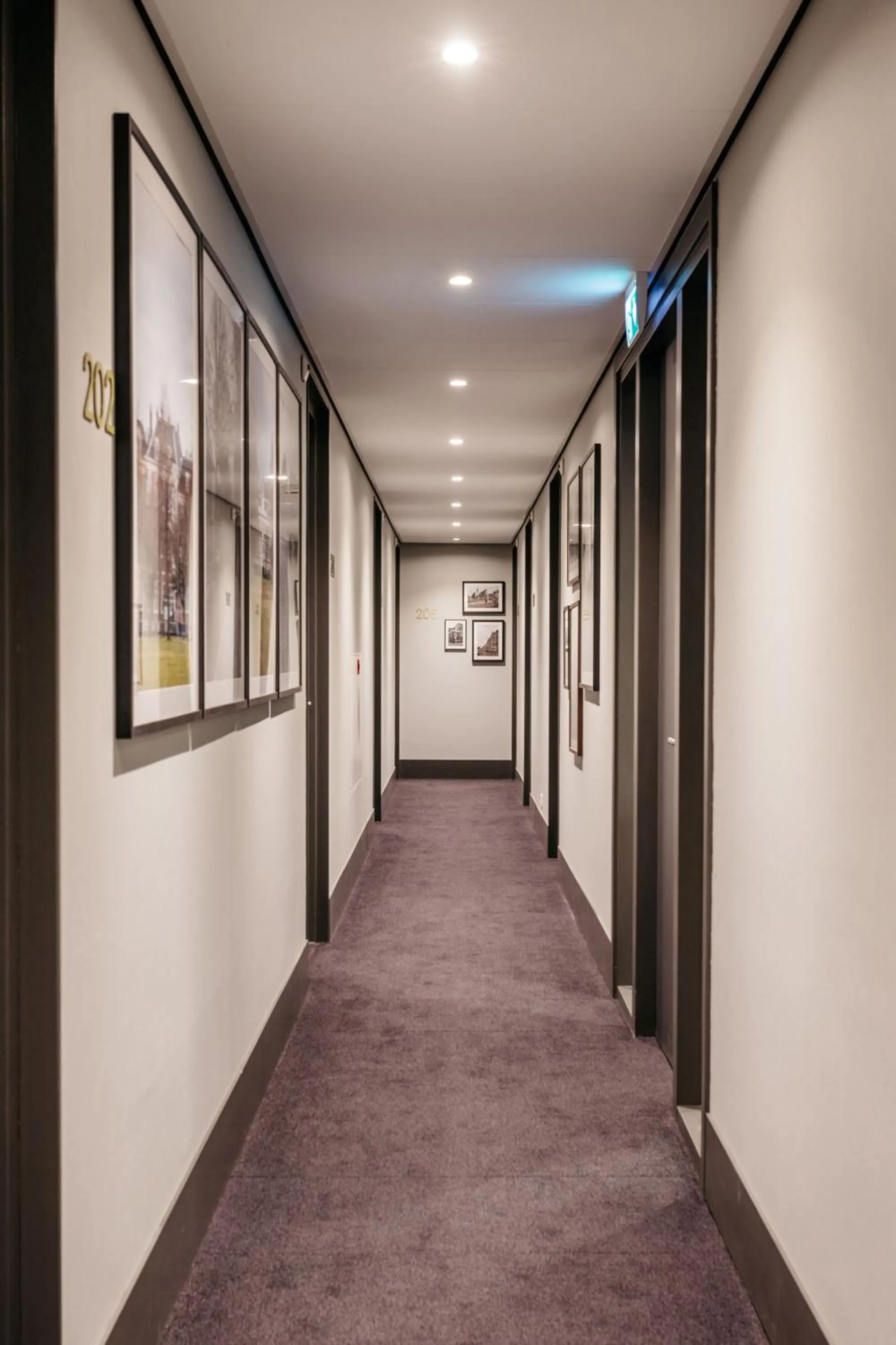 Property building in YAYS The Hague Willemspark by Numa