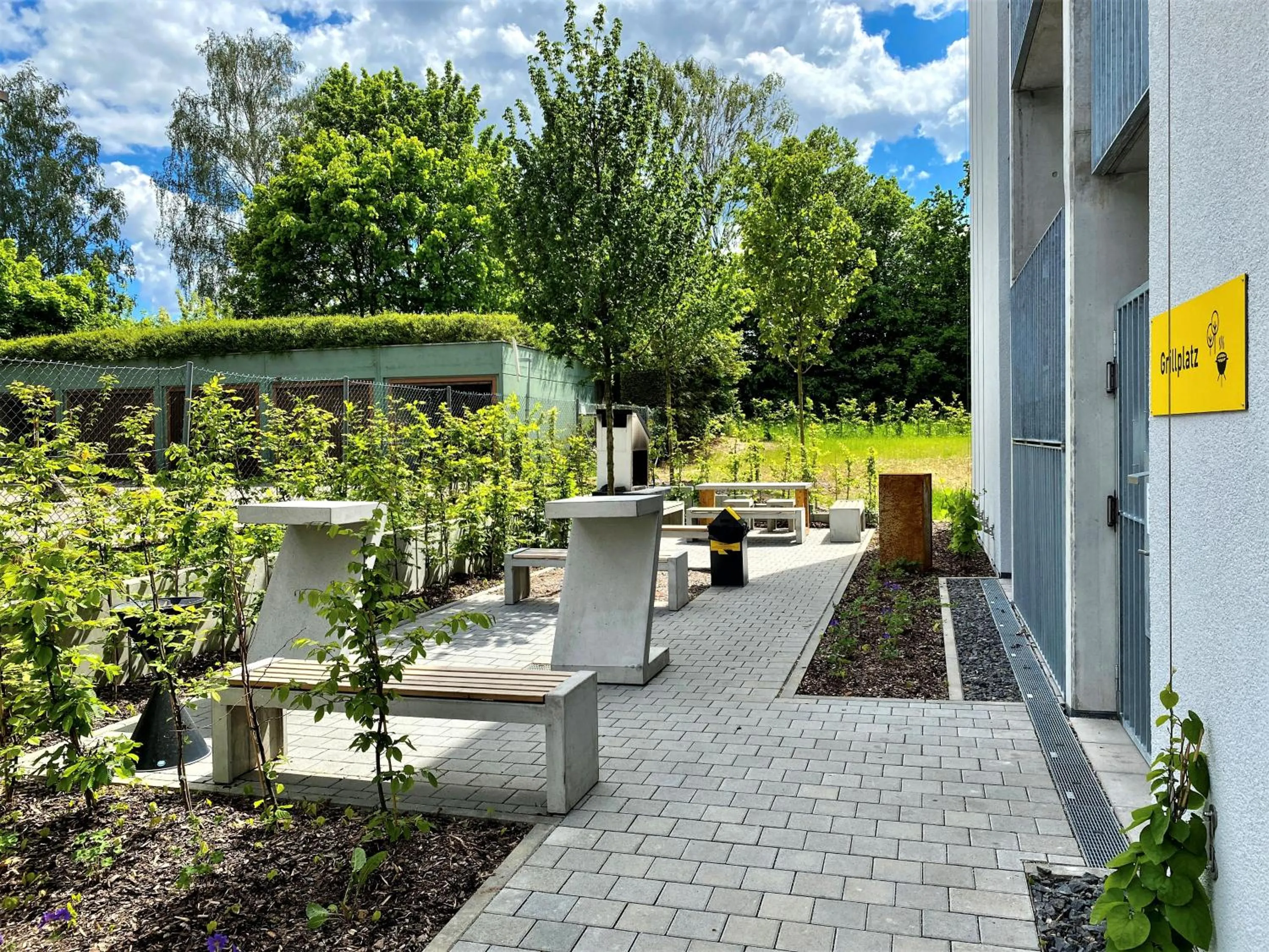 BBQ facilities in Das Schlafwerk Stuttgart-Nord -SELF-CHECK IN - keine Rezeption-LowBudget-cashless
