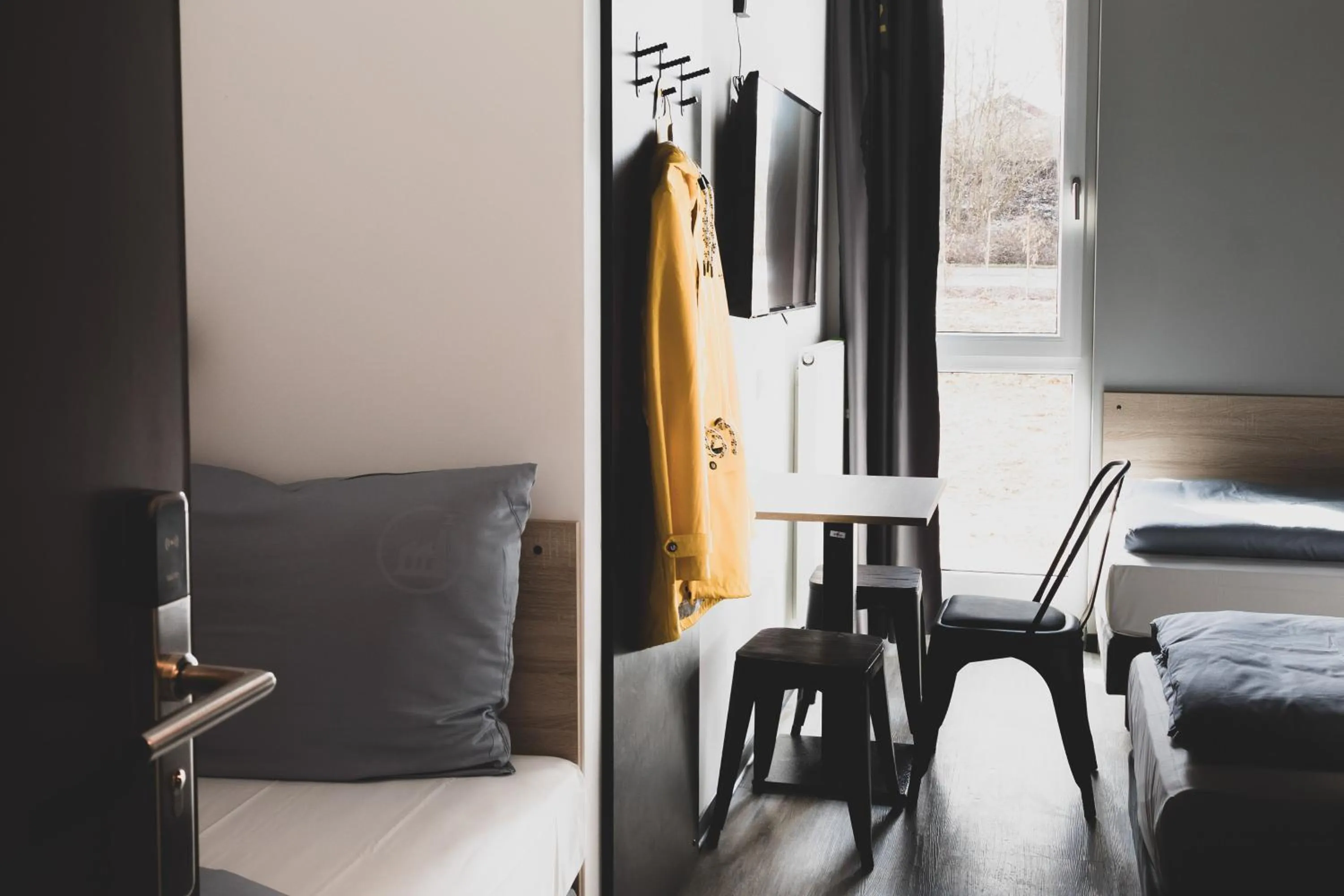 Photo of the whole room in Das Schlafwerk Stuttgart-Nord -SELF-CHECK IN - keine Rezeption-LowBudget-cashless