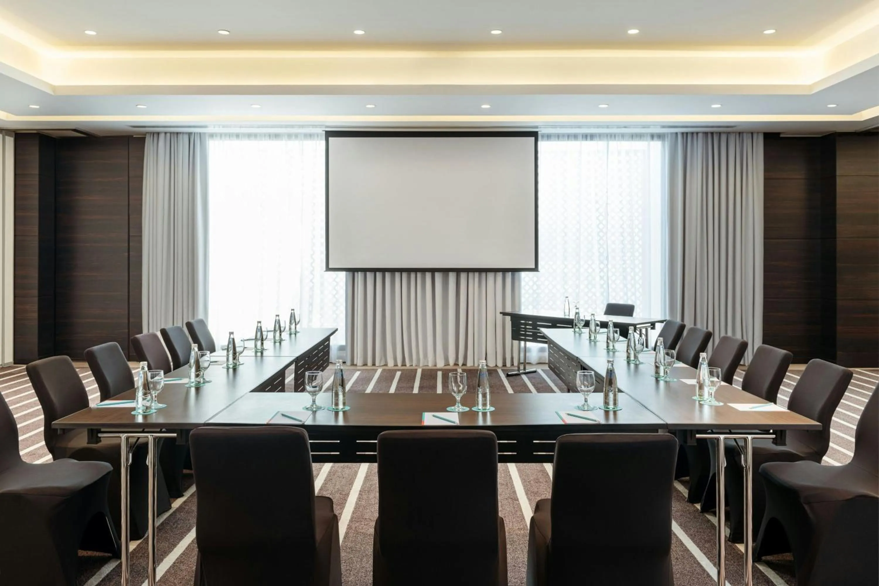 Meeting/conference room in Le Méridien Dubai Hotel & Conference Centre