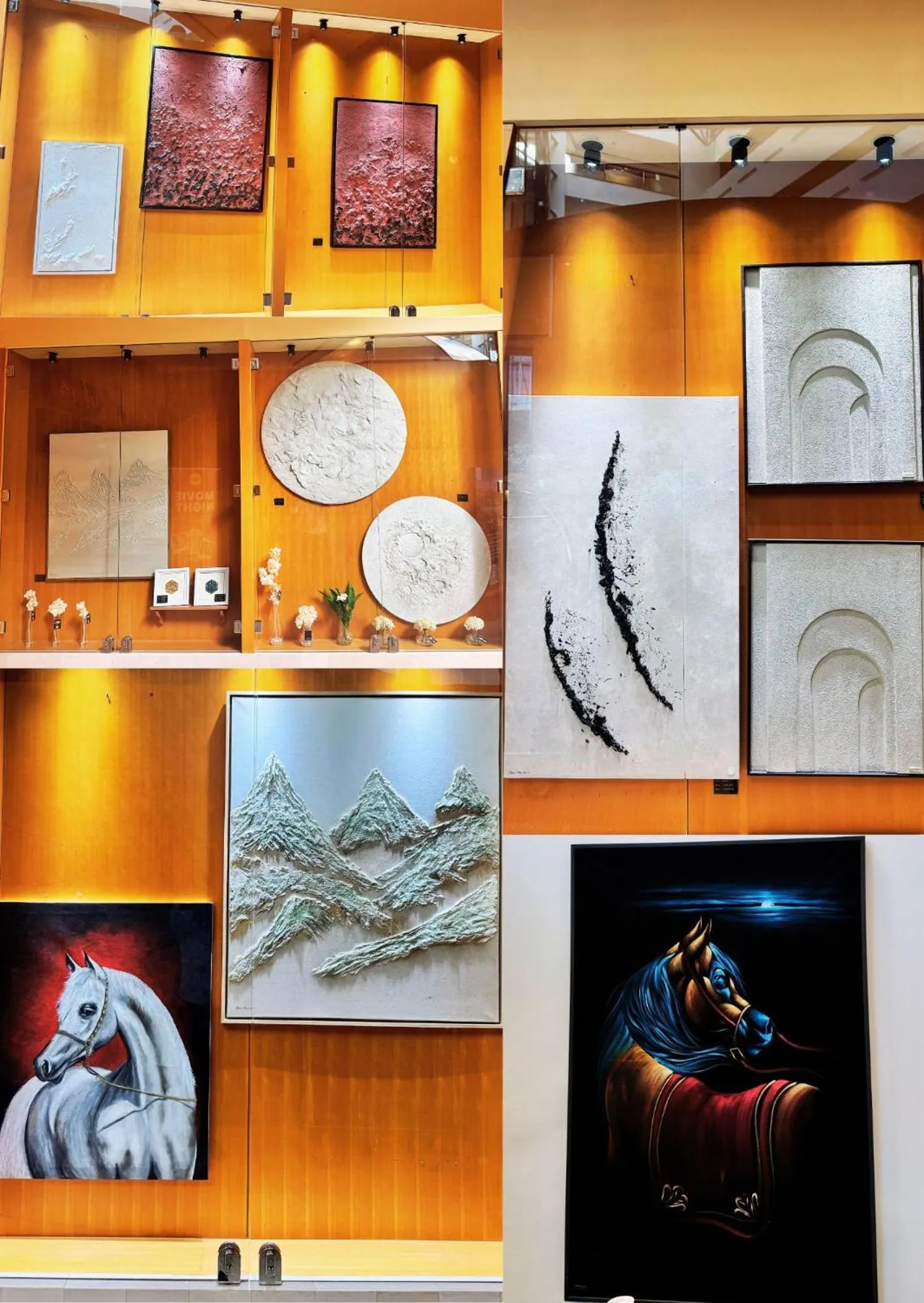 Decorative detail in Oryx Grand Hotel Jebel Hafeet