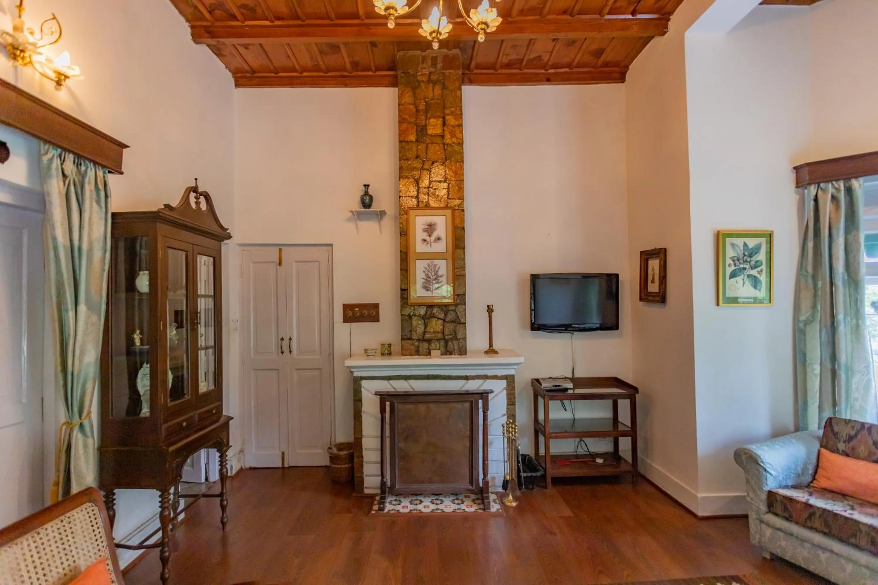 Living room in Seclude Ramgarh Taradale