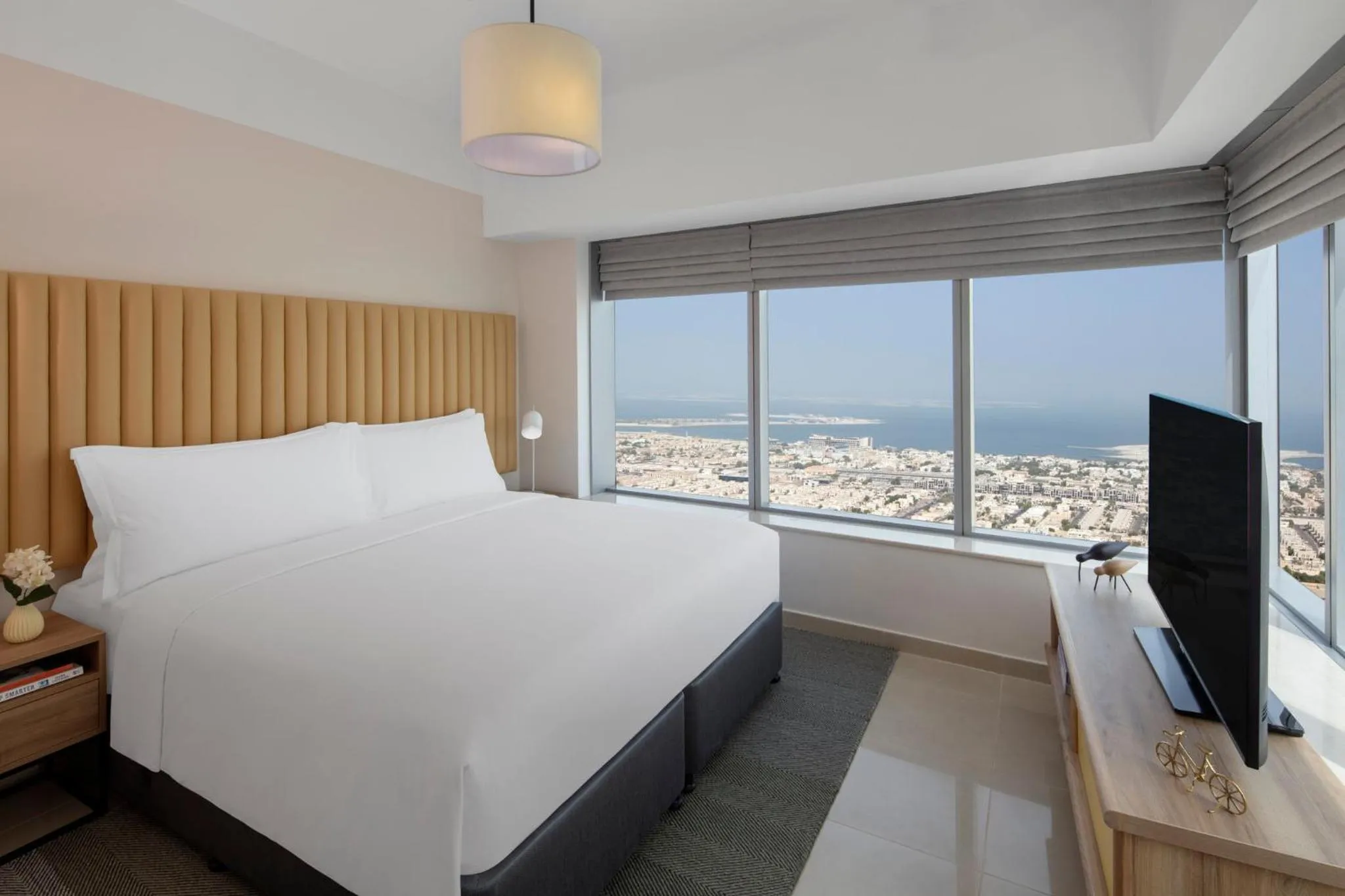 Photo of the whole room, Bed in Staybridge Suites Dubai Financial Centre by IHG