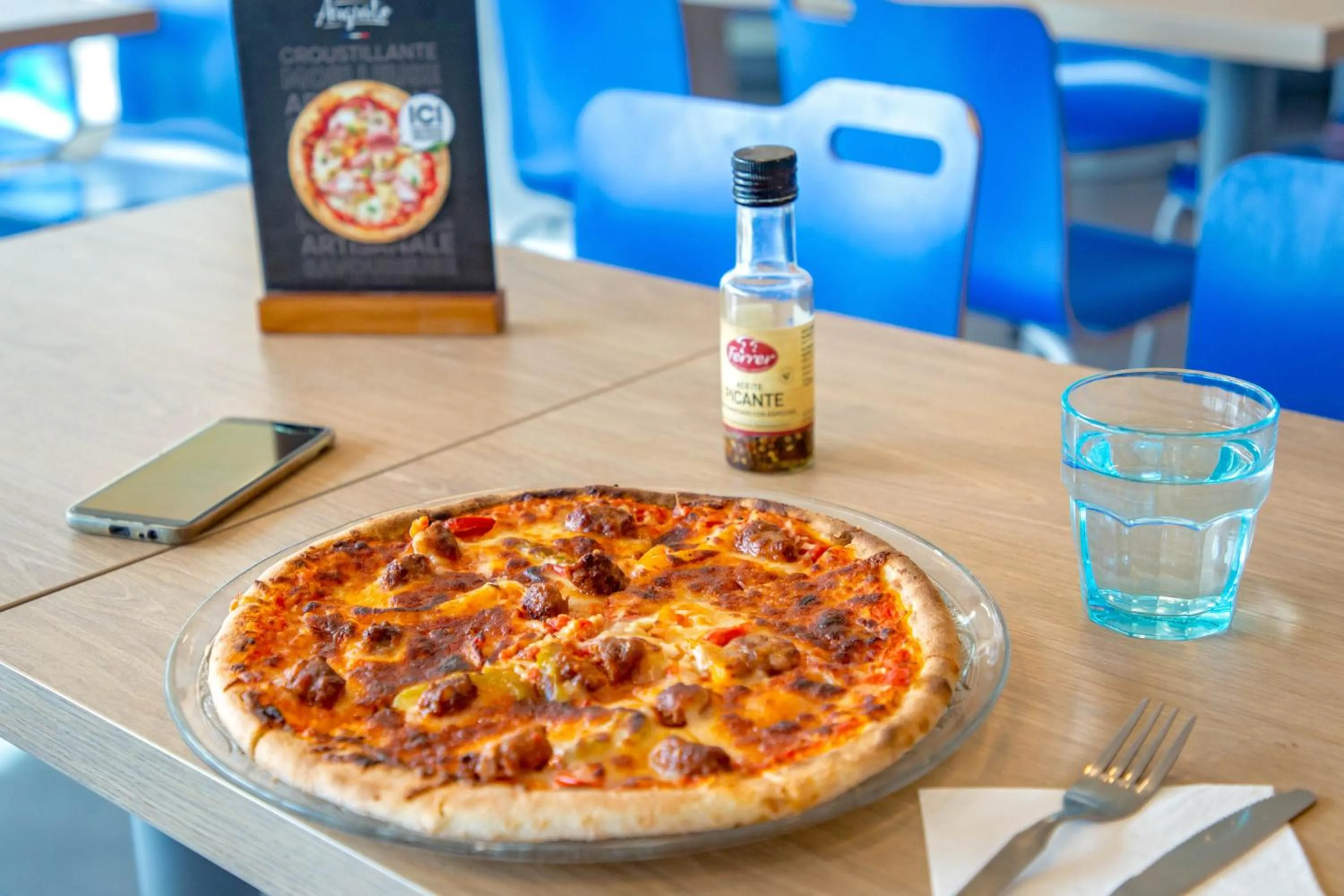 Restaurant/places to eat in ibis budget Marseille L'Estaque