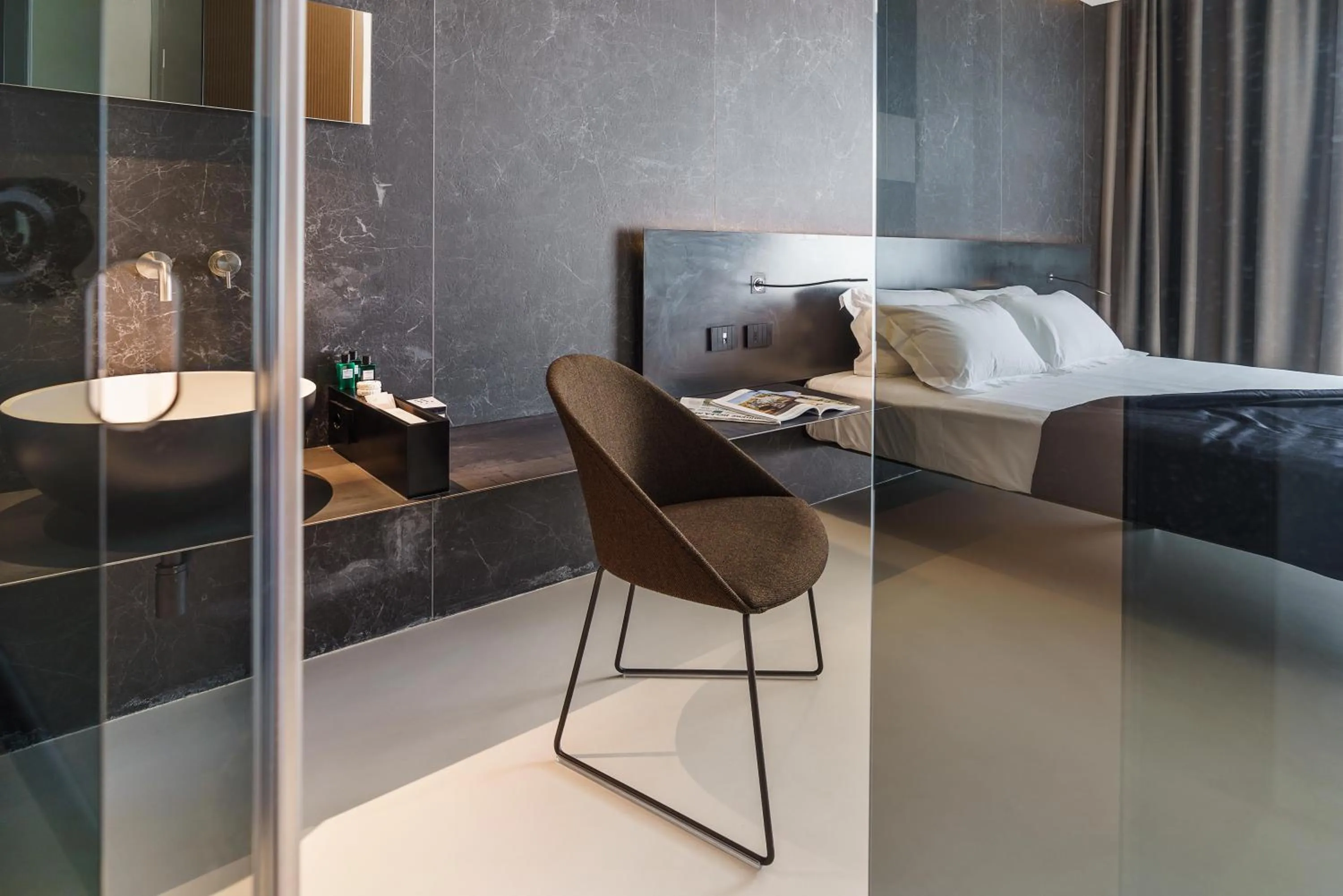 Property building, Bed in Meo Design Suites & Spa