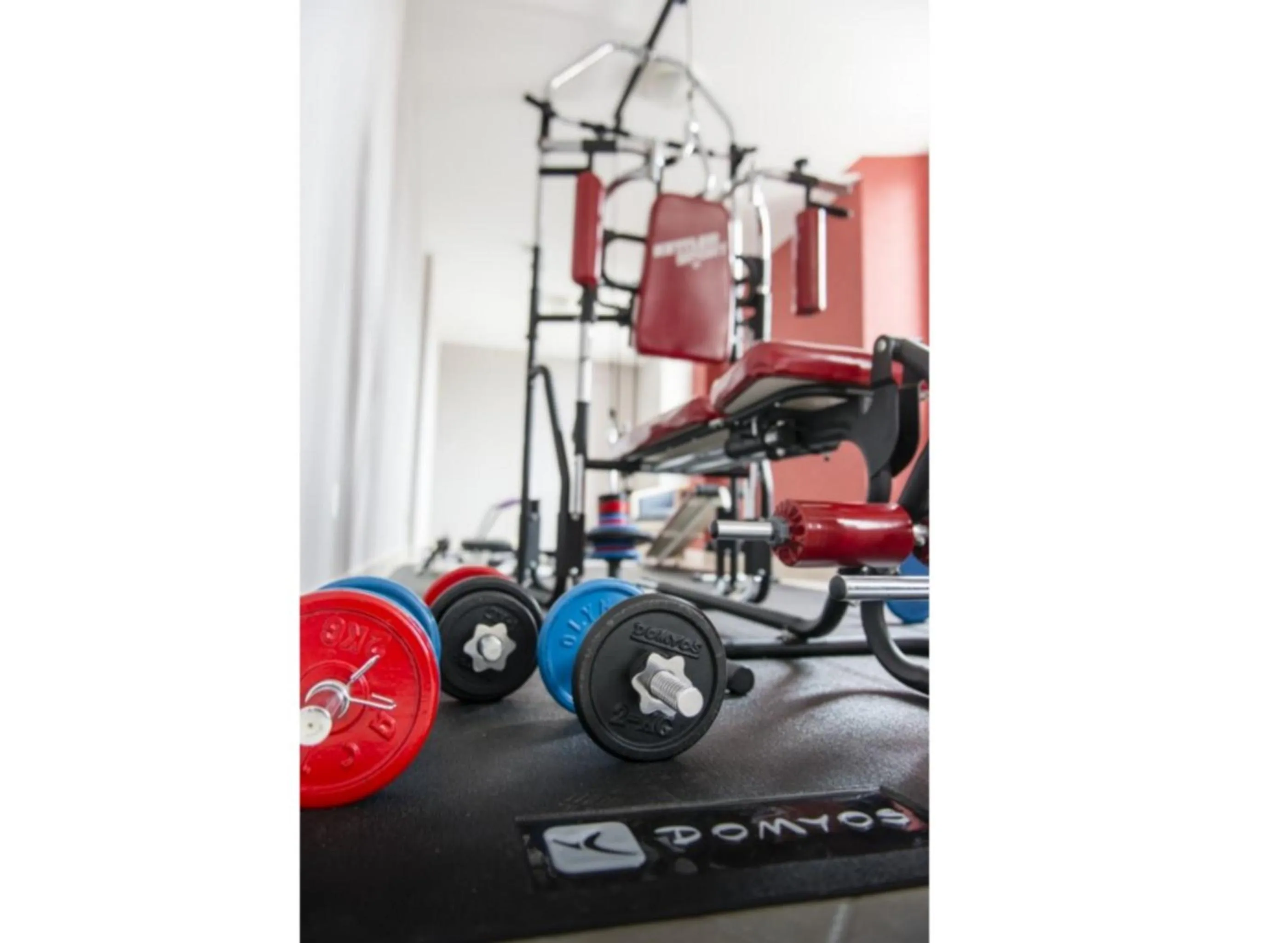 Fitness centre/facilities in Hôtel Le Tivoli