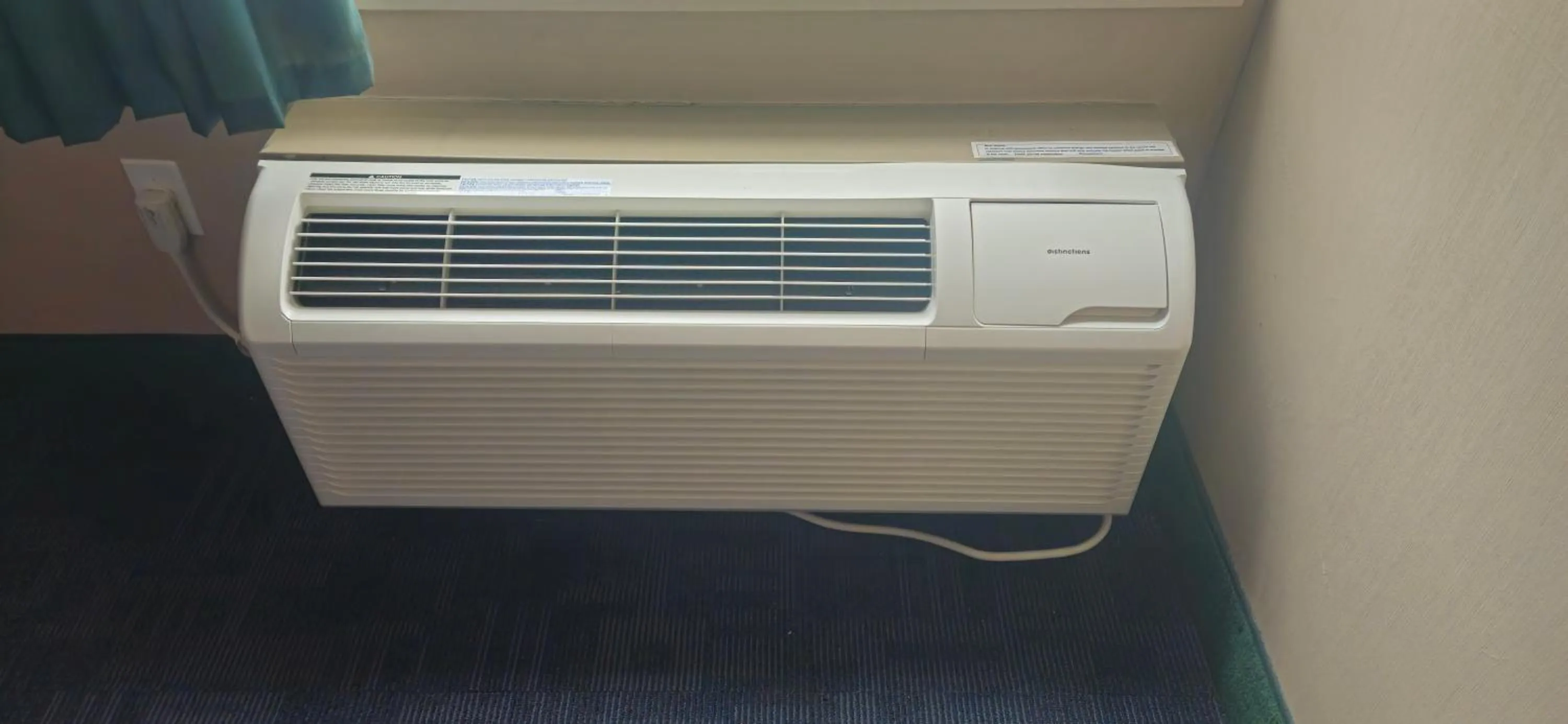 air conditioner in Bellis Inn