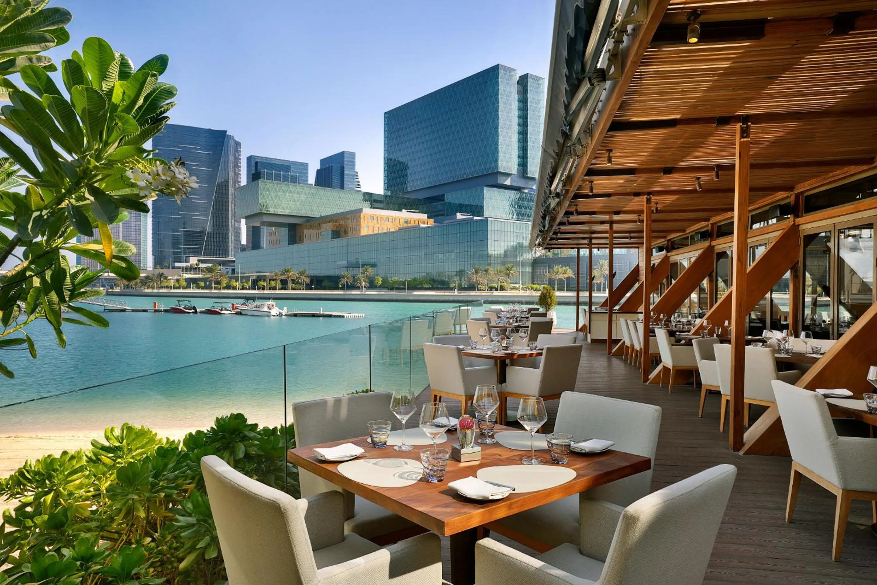 Restaurant/places to eat in Beach Rotana - Abu Dhabi