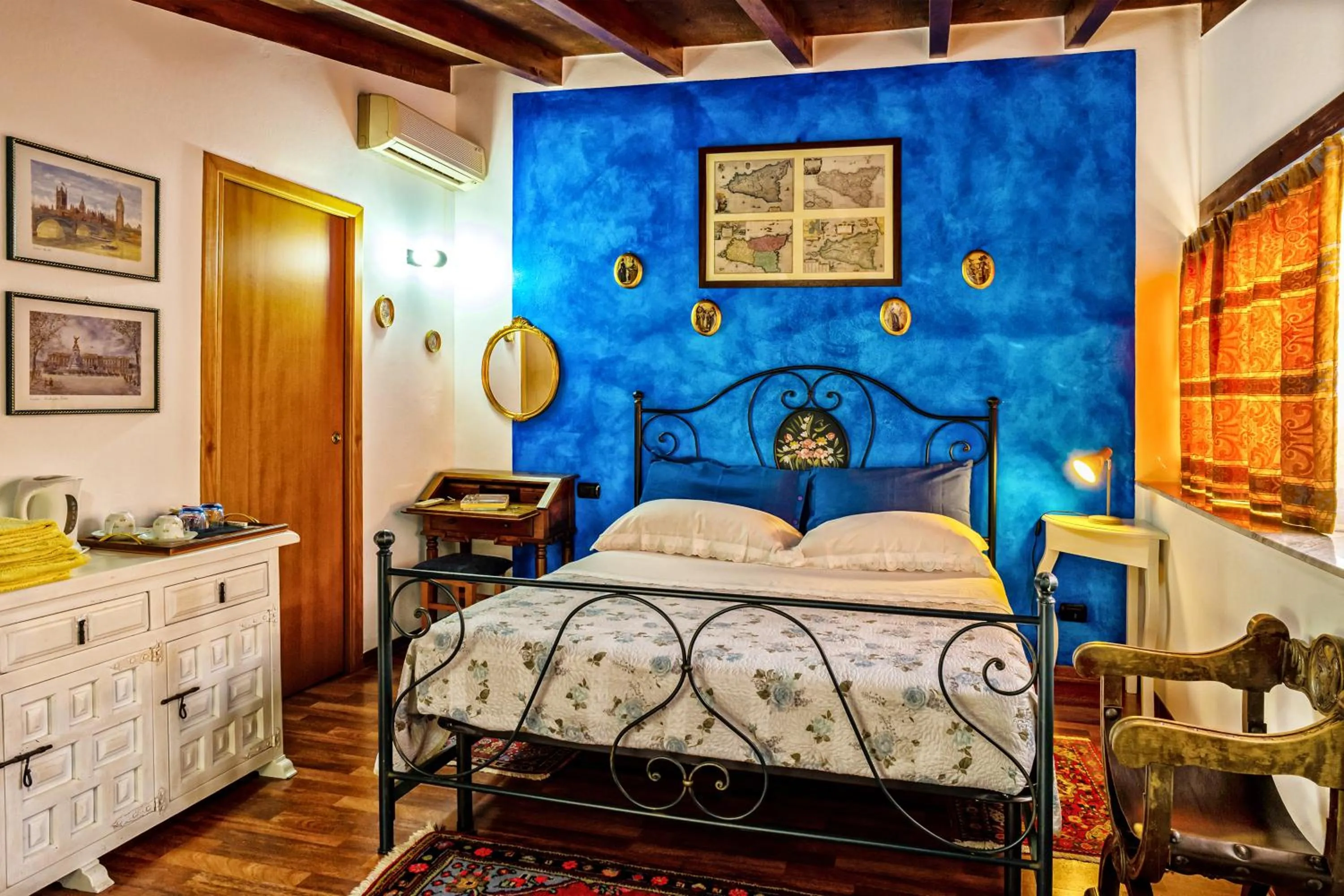 Bed in B&B Villa Bency