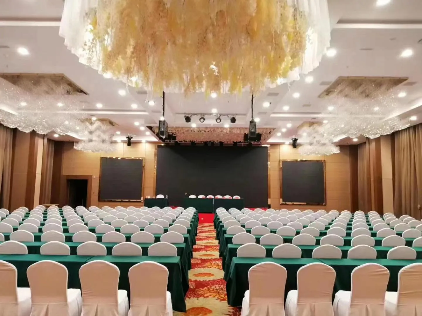 Ramada Encore by Wyndham Chenzhou North